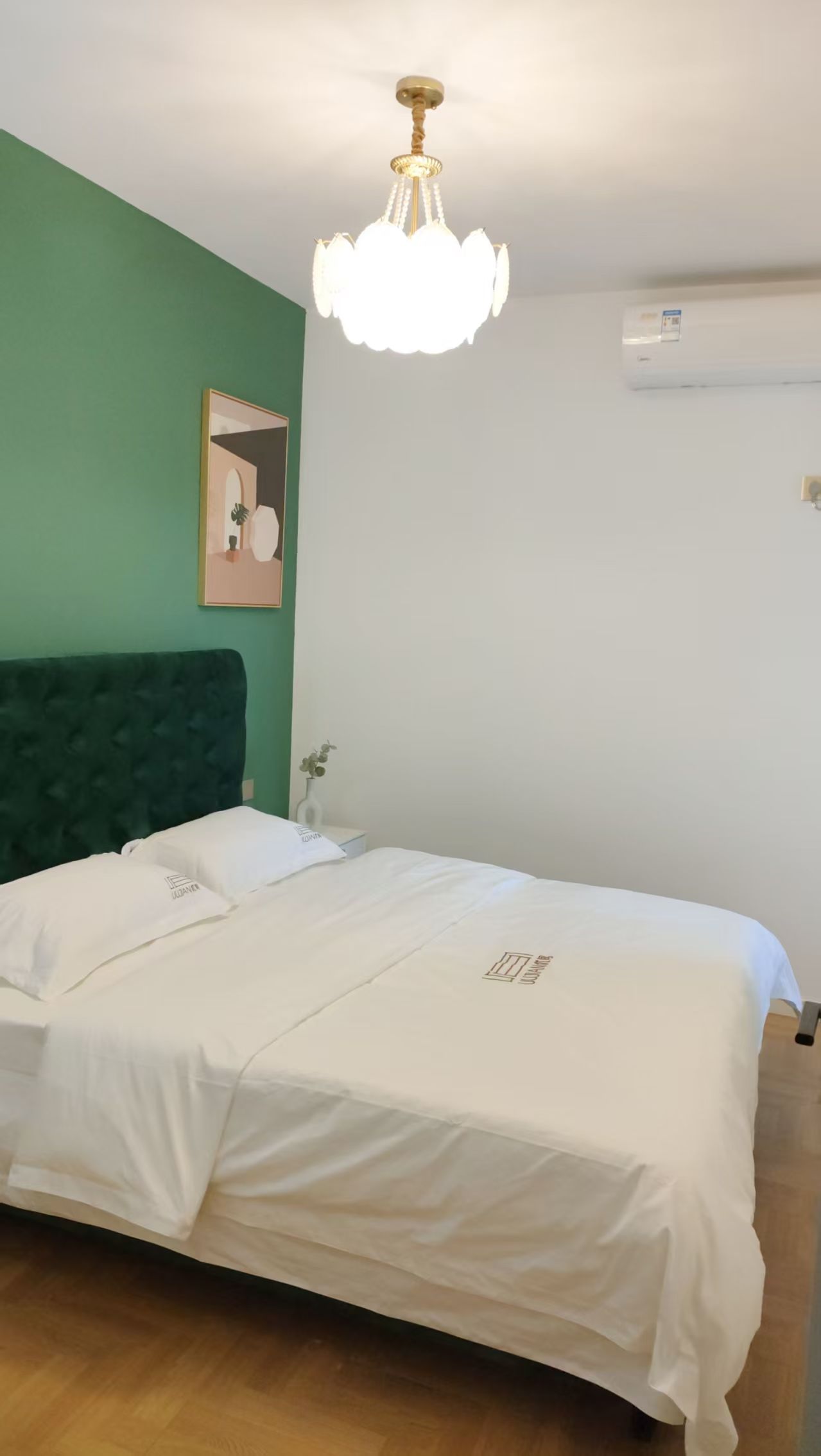 宁邦广场 3室2厅1卫 2000.0元/月 宁邦广场 3室2厅1卫 2000.0元/月室内图