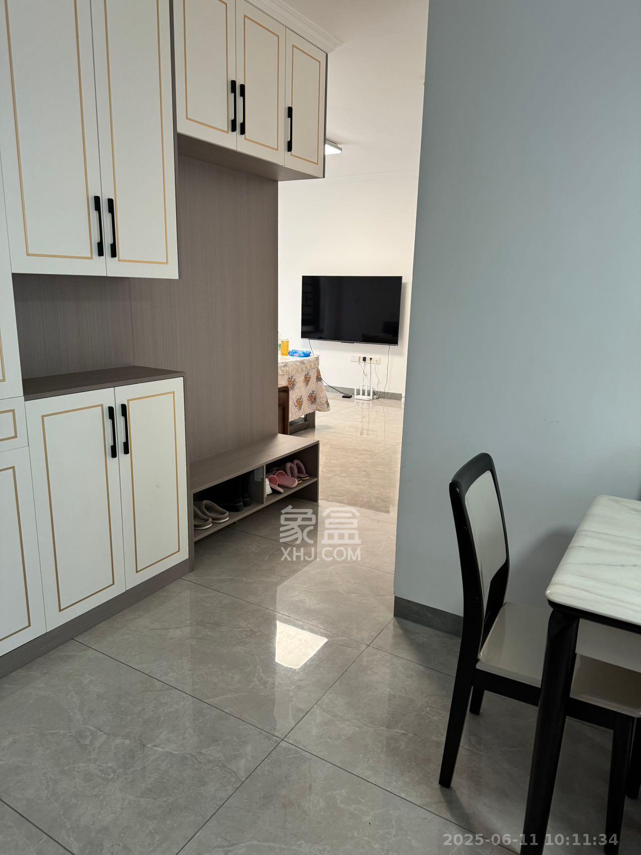 长房云时代  3室2厅2卫    3500.0元/月 长房云时代  3室2厅2卫    3500.0元/月室内图