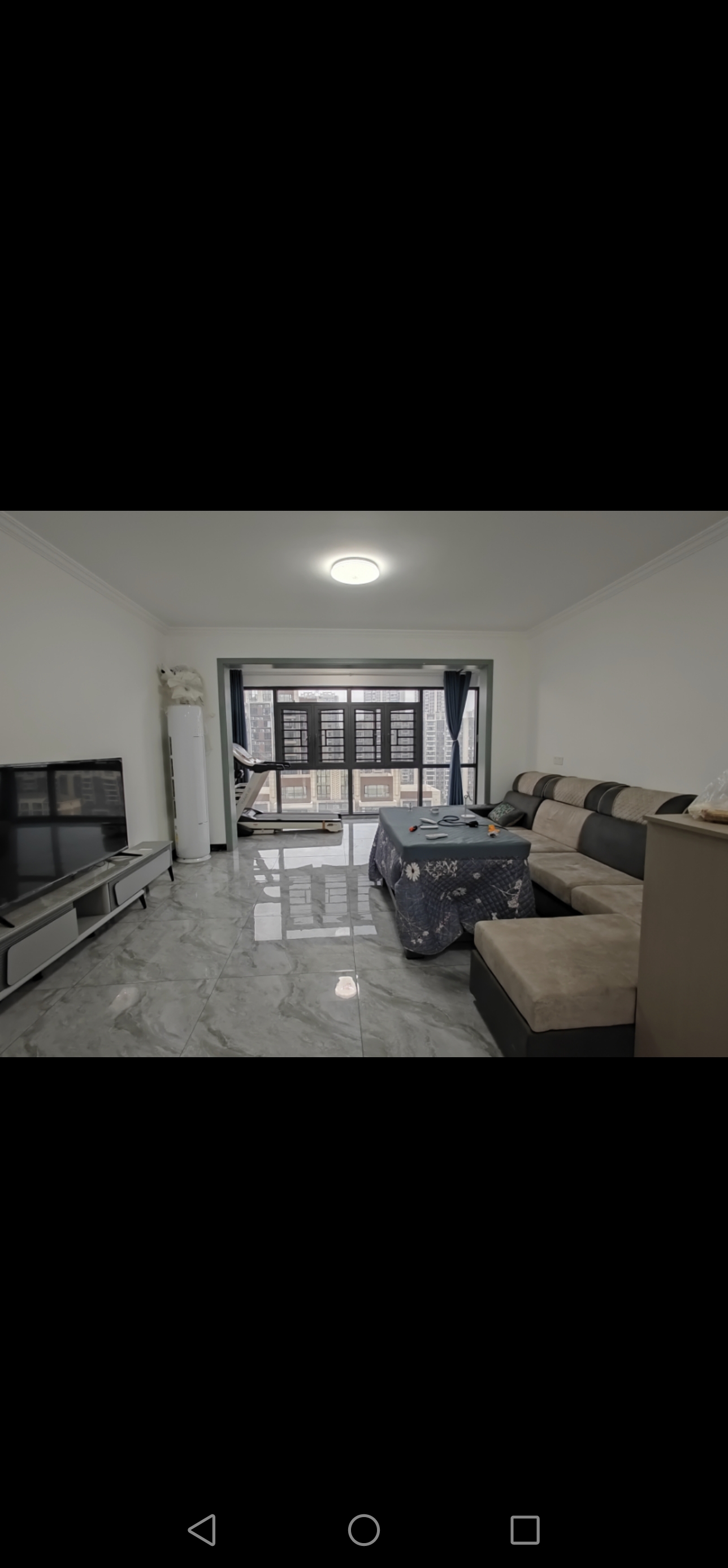 城南映像  3室2厅2卫    2000.0元/月