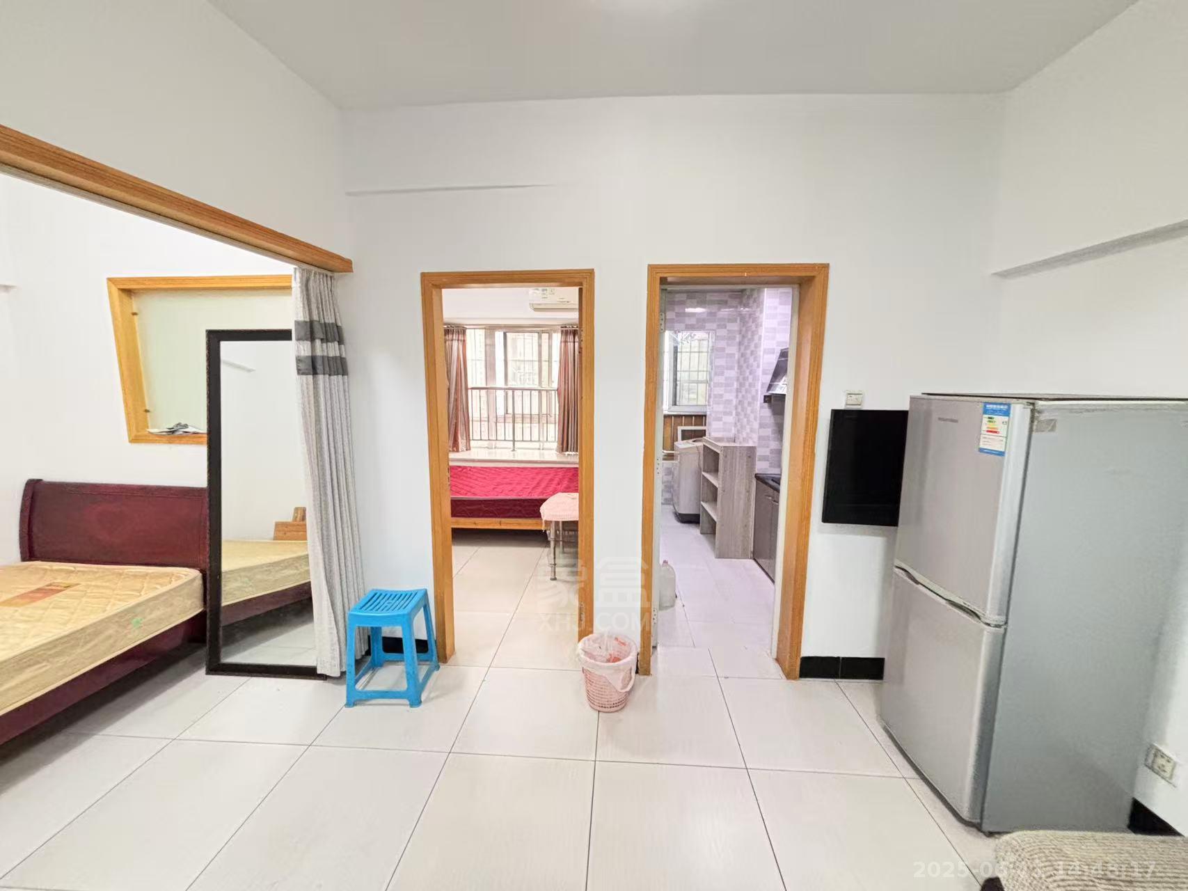 胜马可 1室1厅1卫 1000.0元/月 胜马可 1室1厅1卫 1000.0元/月室内图