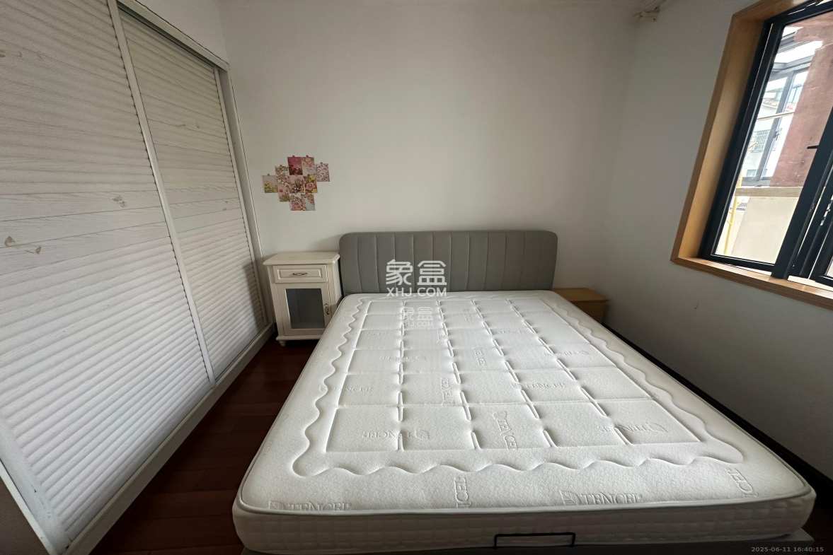 鹏基诺亚山林 3室2厅2卫 2200.0元/月 鹏基诺亚山林 3室2厅2卫 2200.0元/月室内图