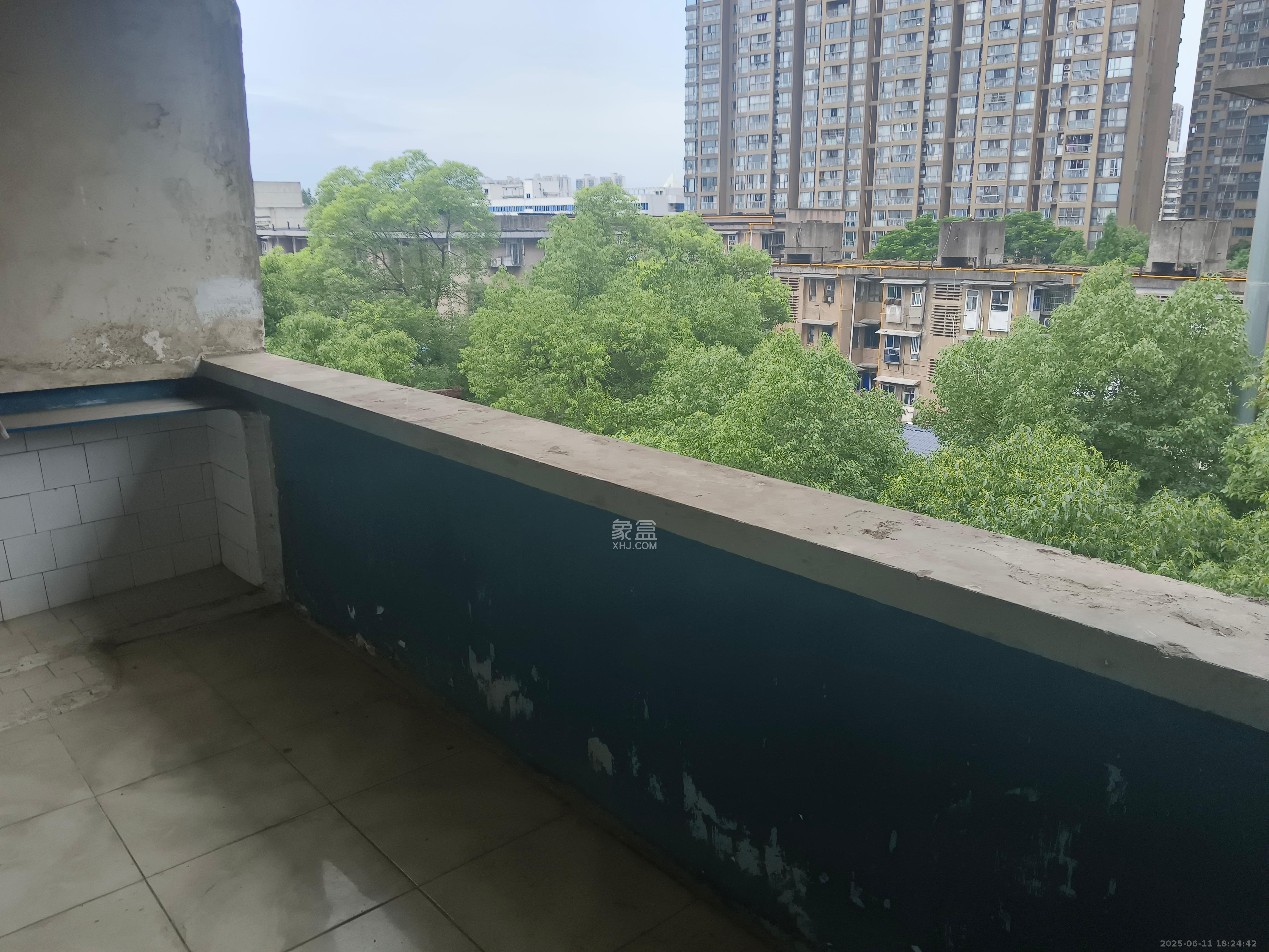 砂子塘社区 2室1厅1卫 1600.0元/月 砂子塘社区 2室1厅1卫 1600.0元/月室内图