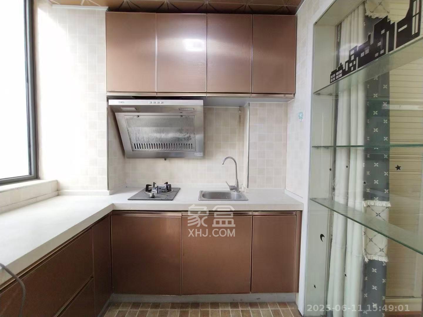 中城丽景香山园  1室1厅1卫   1600.00元/月室内图