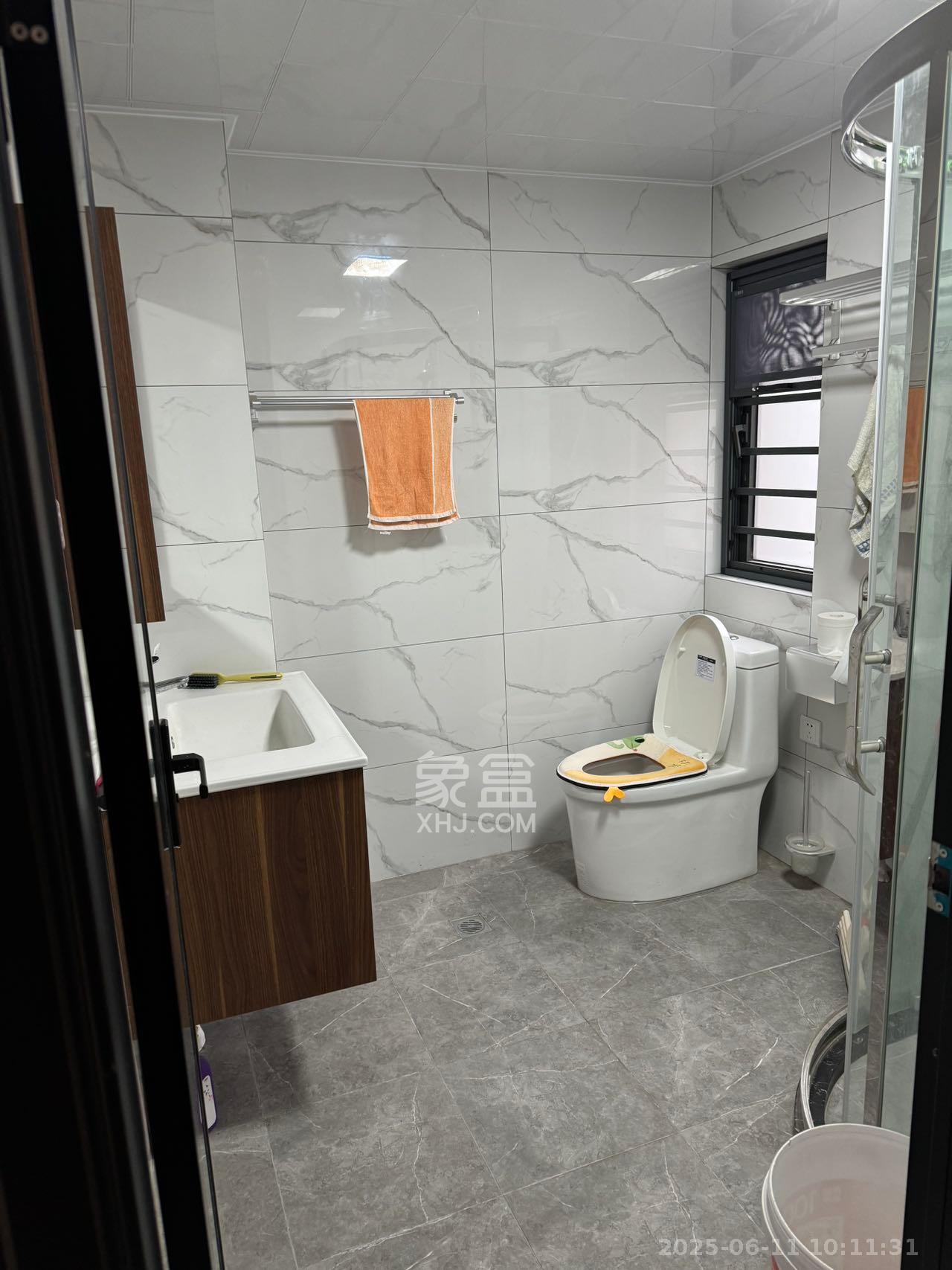 长房云时代  3室2厅2卫    3500.0元/月 长房云时代  3室2厅2卫    3500.0元/月室内图