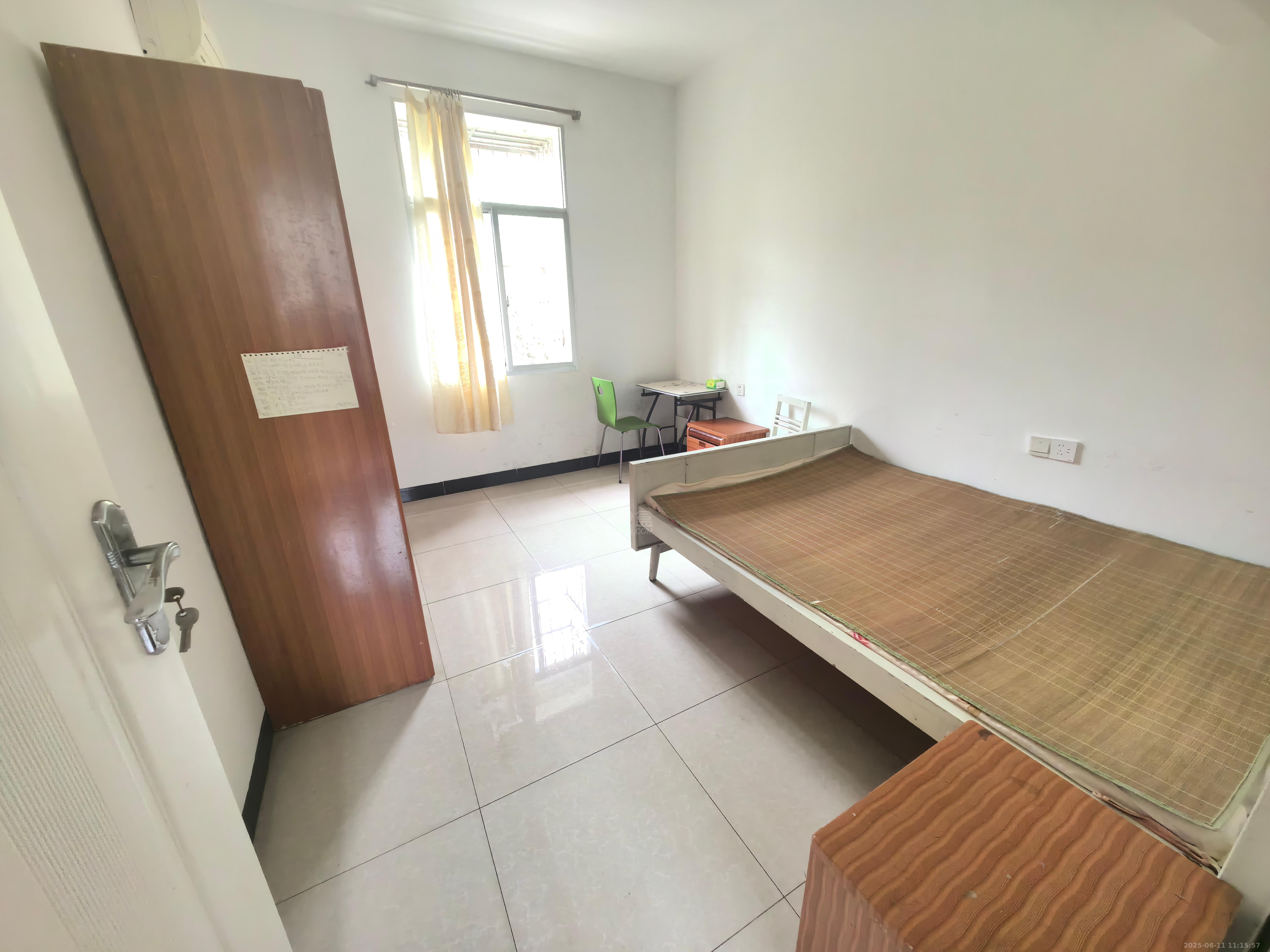 曹家巷三村 2室2厅1卫 1000.0元/月 曹家巷三村 2室2厅1卫 1000.0元/月室内图