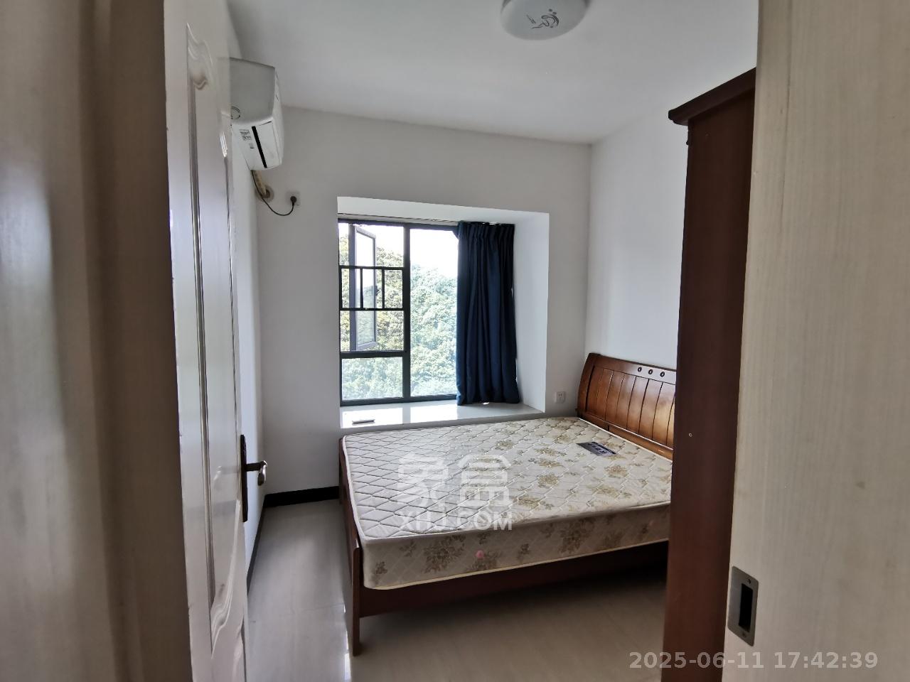 南山十里天池 1室0厅0卫 2300.0元/月 南山十里天池 1室0厅0卫 2300.0元/月室内图