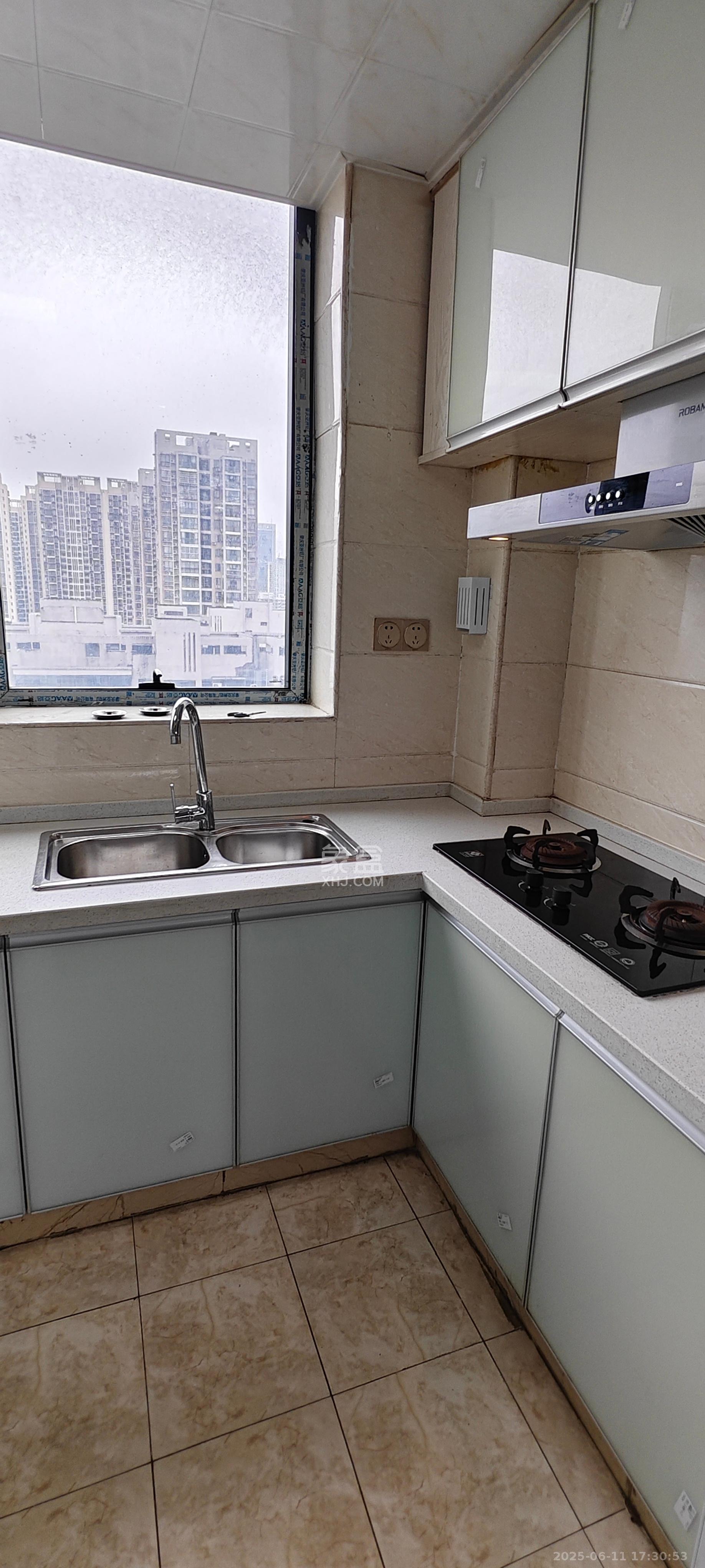 未来漫城 1室1厅1卫 1300.0元/月 未来漫城 1室1厅1卫 1300.0元/月室内图