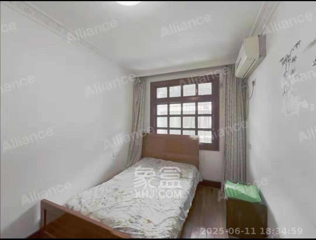 砂子塘社区  2室1厅1卫    1400.0元/月 砂子塘社区  2室1厅1卫    1400.0元/月室内图