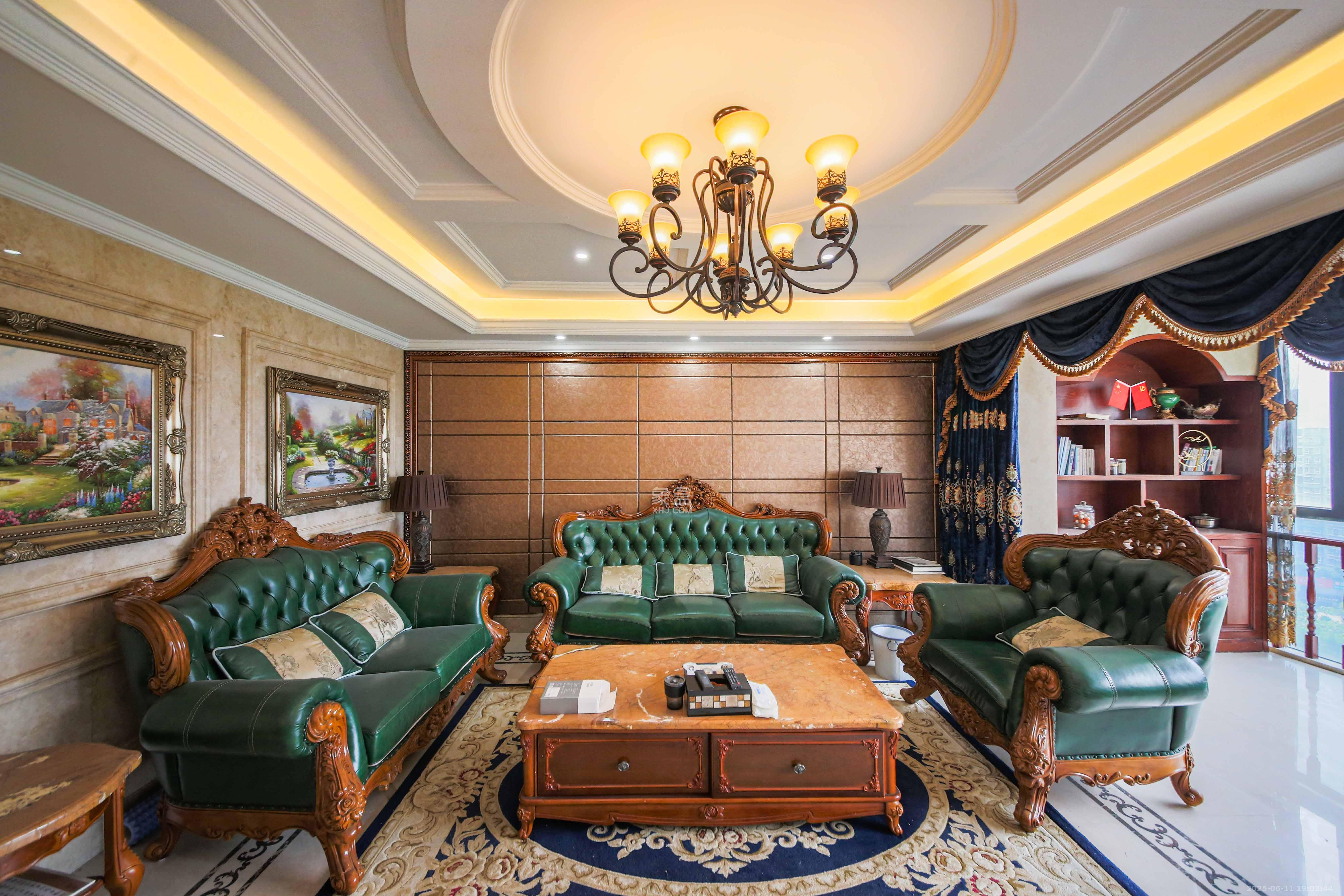 博林金谷  4室2厅2卫    278.0万客厅