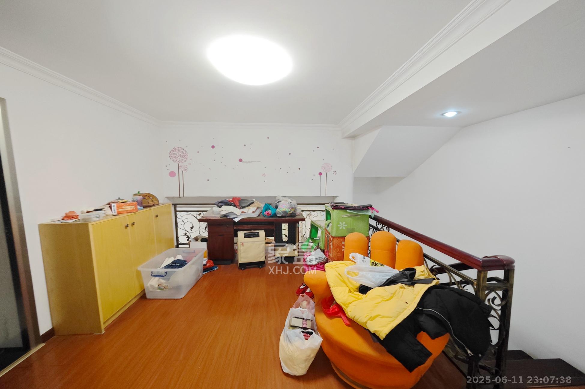 建丰公寓(长沙卷烟厂宿舍) 4室2厅2卫 82.8万 建丰公寓(长沙卷烟厂宿舍) 4室2厅2卫 82.8万其他