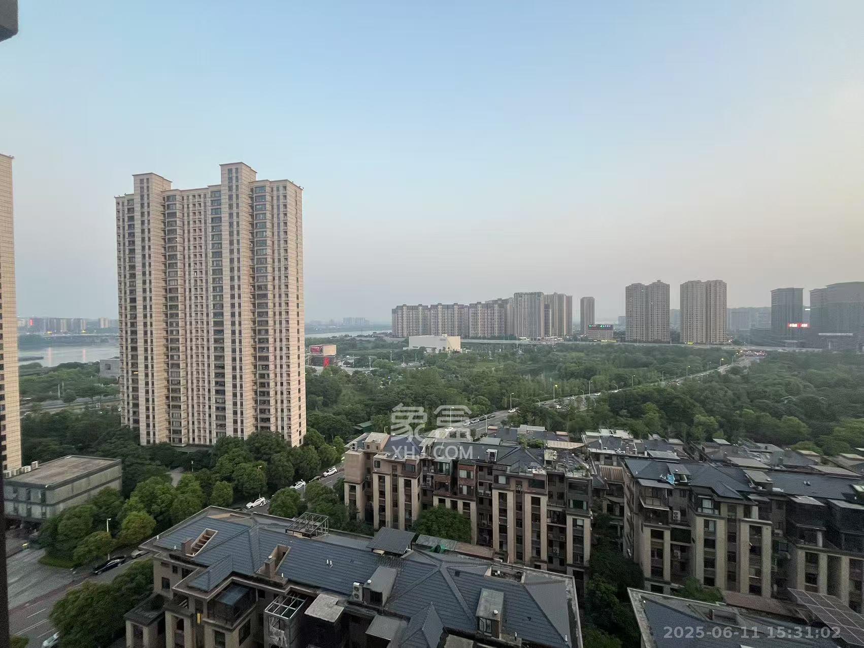 北大资源理想家园  4室2厅2卫   3500.00元/月室内图