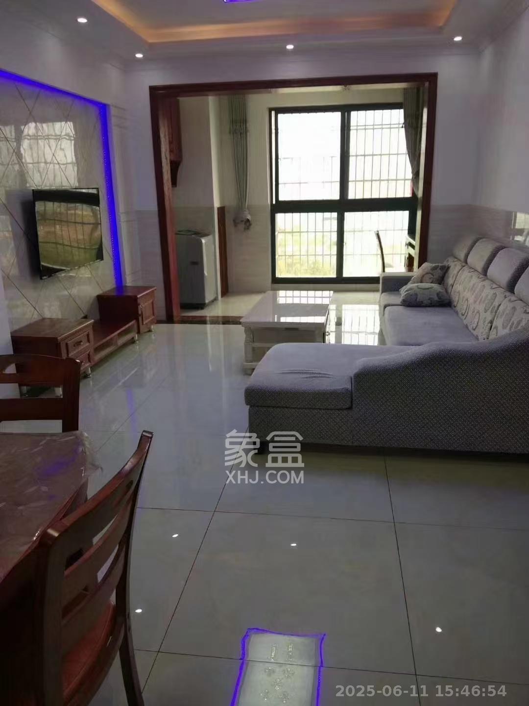 嘉顺苑 2室2厅1卫 2100.0元/月 嘉顺苑 2室2厅1卫 2100.0元/月室内图