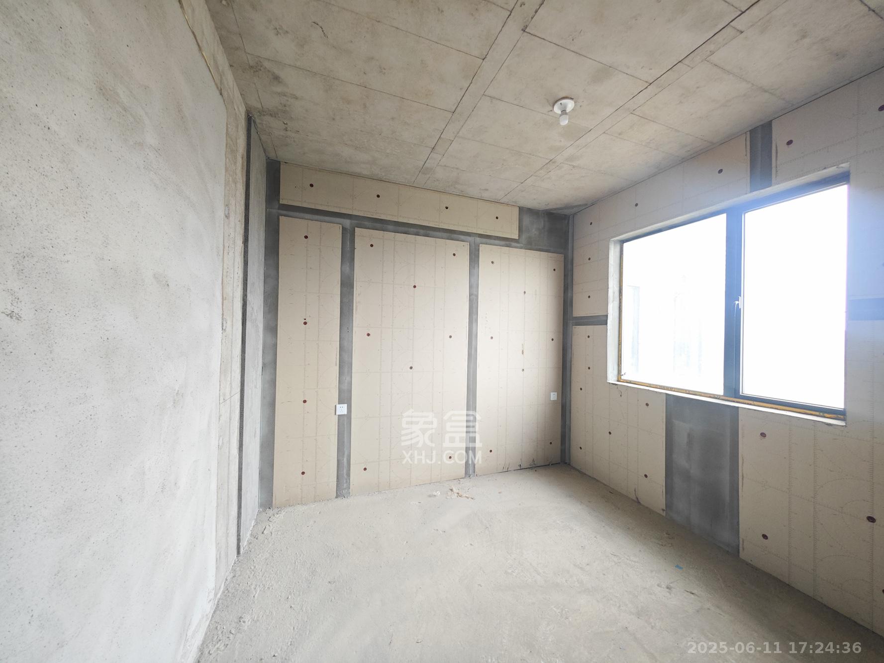 星发东宸花园 2室1厅1卫 48.0万 星发东宸花园 2室1厅1卫 48.0万卧室