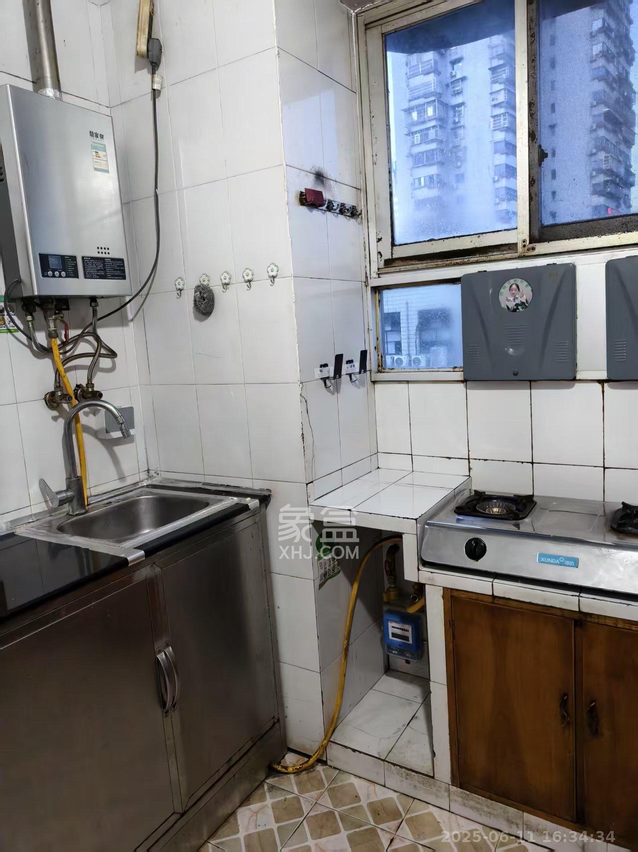 交通技校宿舍 1室1厅1卫 2800.0元/月 交通技校宿舍 1室1厅1卫 2800.0元/月室内图