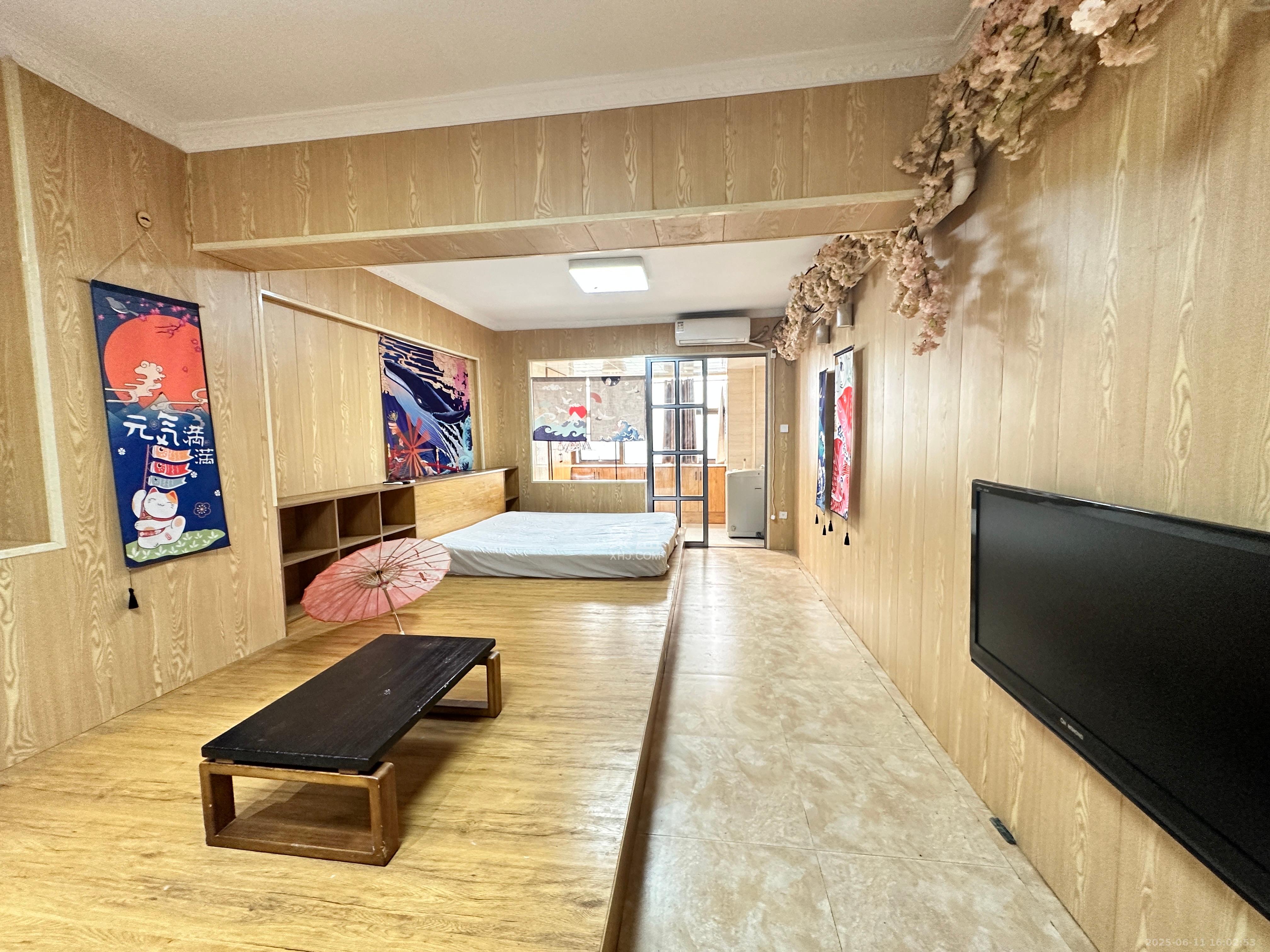 建鑫二期  1室1厅1卫    26.8万 建鑫二期  1室1厅1卫    26.8万客厅