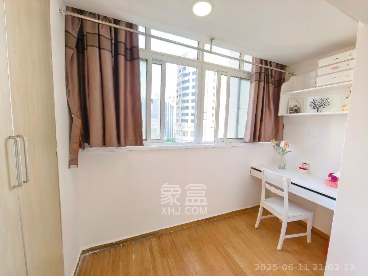 2076至高点 1室1厅1卫 1750.0元/月 2076至高点 1室1厅1卫 1750.0元/月室内图