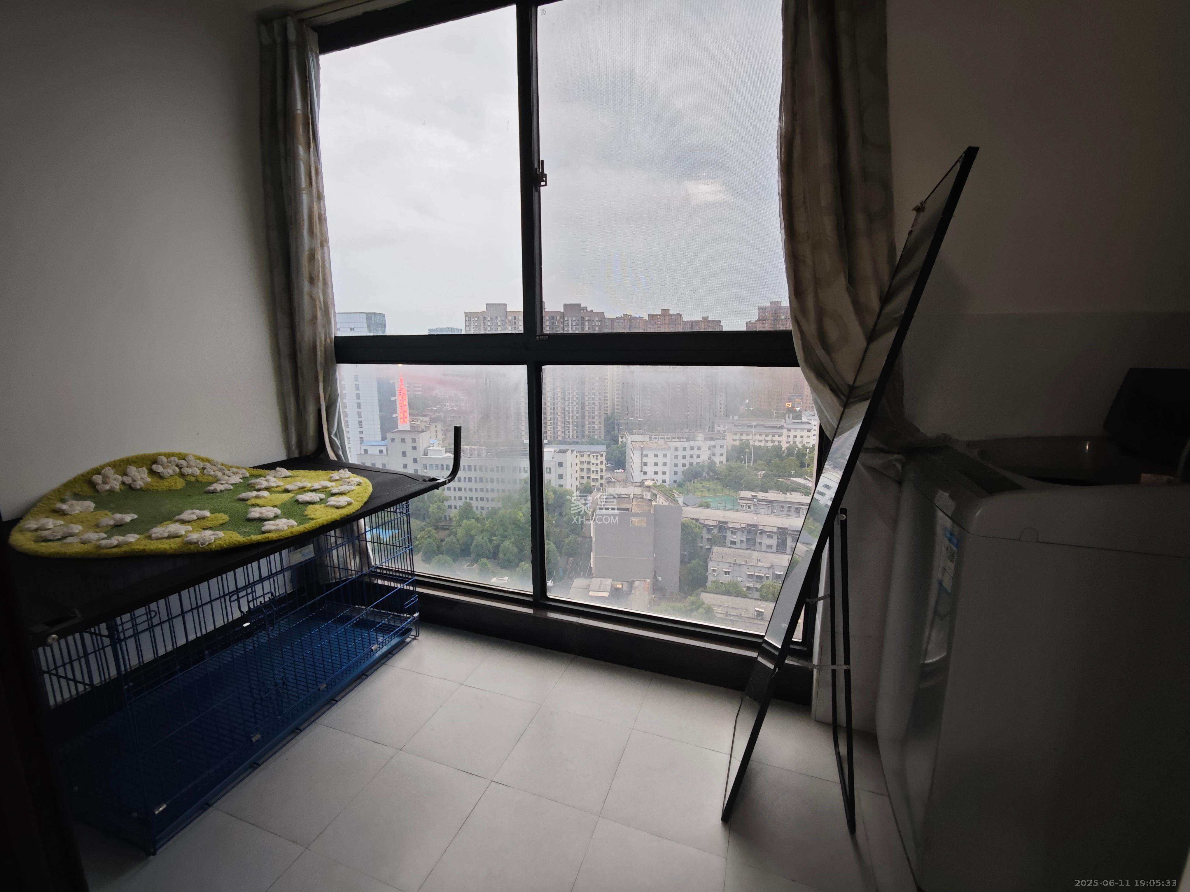建发中央公园（建发美地）  2室1厅1卫   2600.00元/月室内图