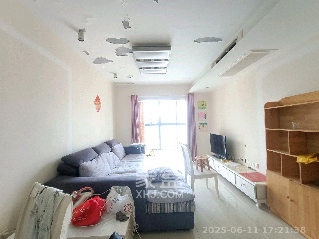 钰龙天下一期  3室2厅1卫    2500.0元/月