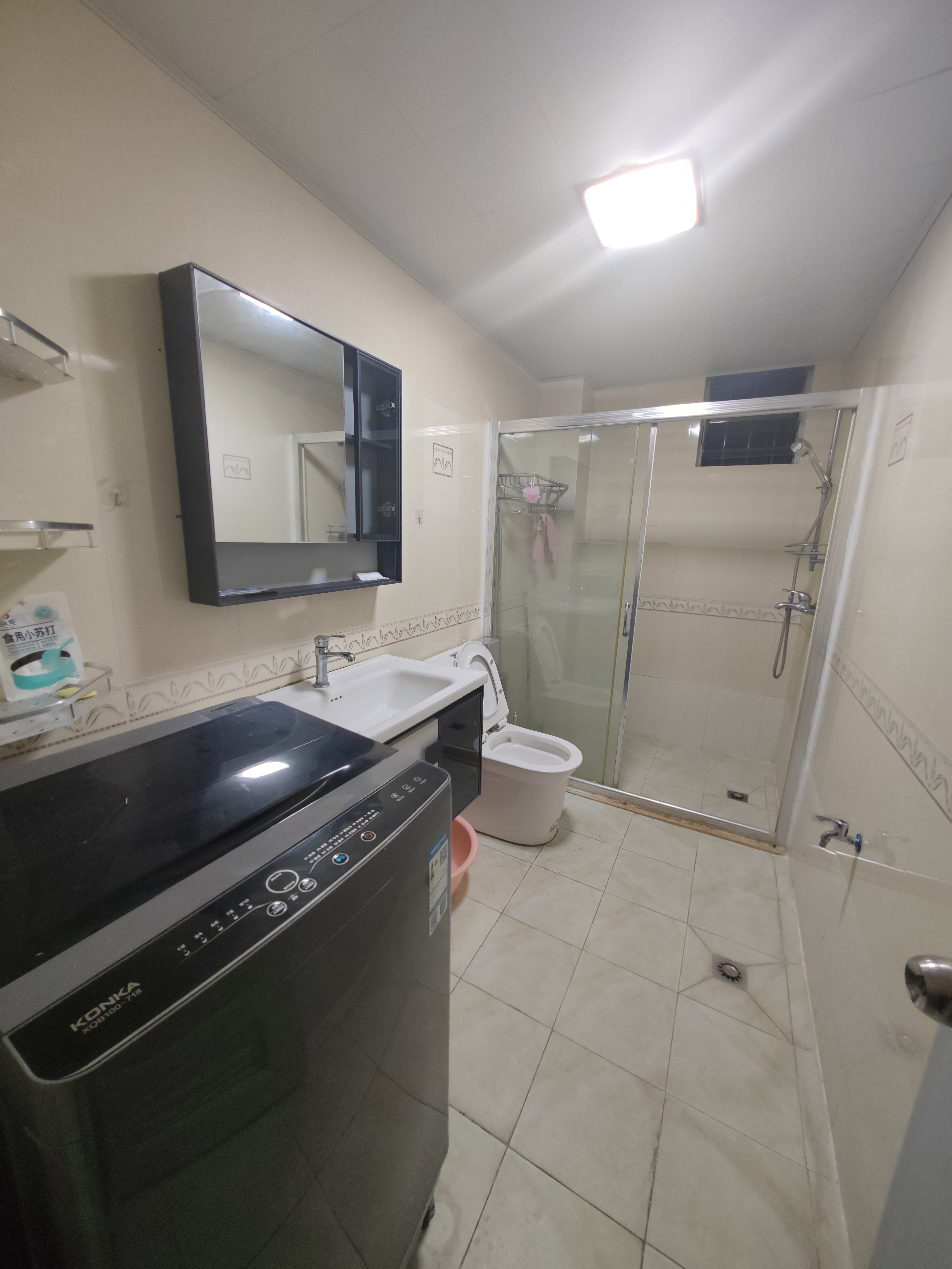 四季大厦 3室2厅1卫 3000.0元/月 四季大厦 3室2厅1卫 3000.0元/月室内图