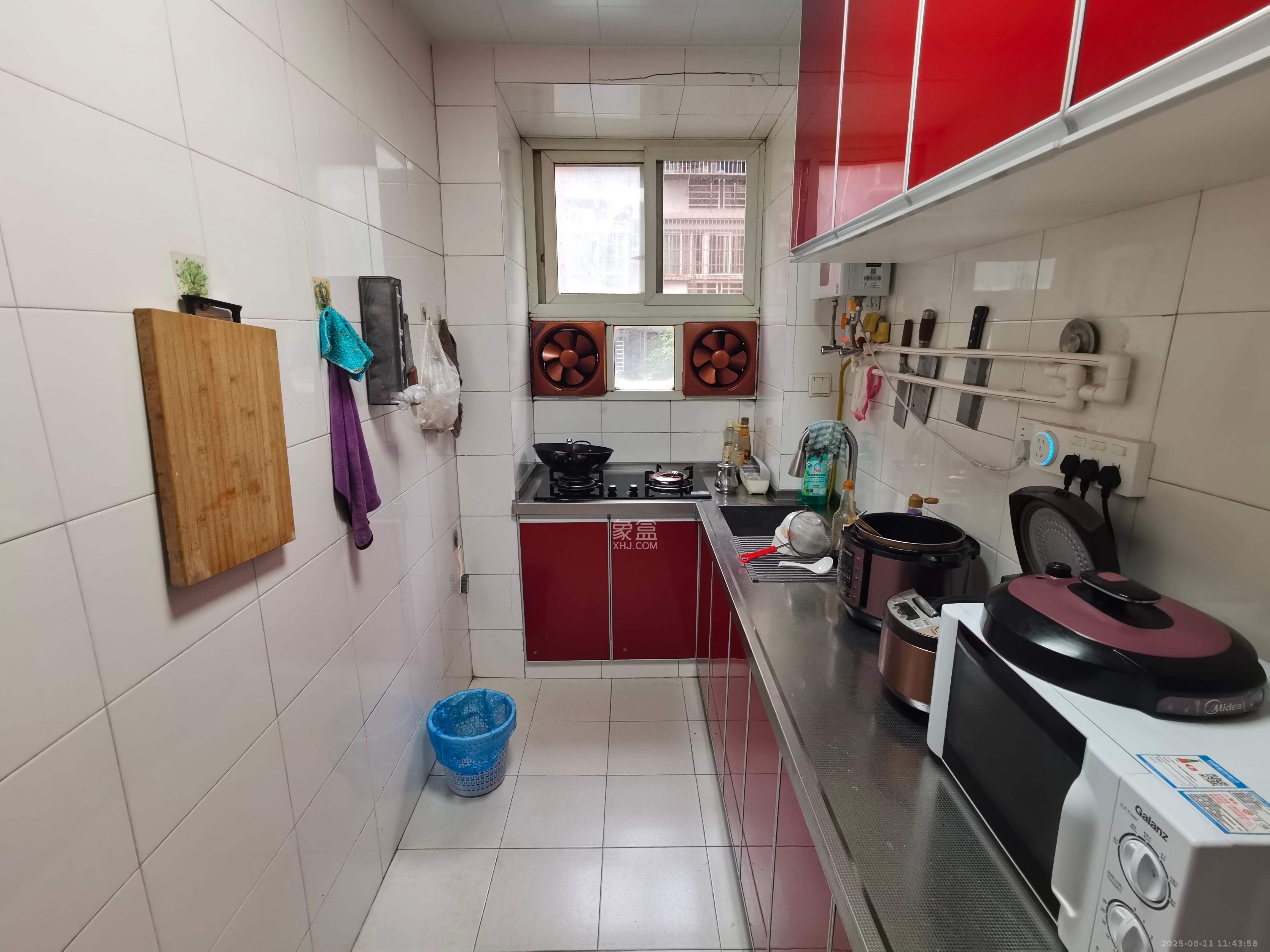 高桥火焰市场 2室1厅1卫 1800.0元/月 高桥火焰市场 2室1厅1卫 1800.0元/月室内图