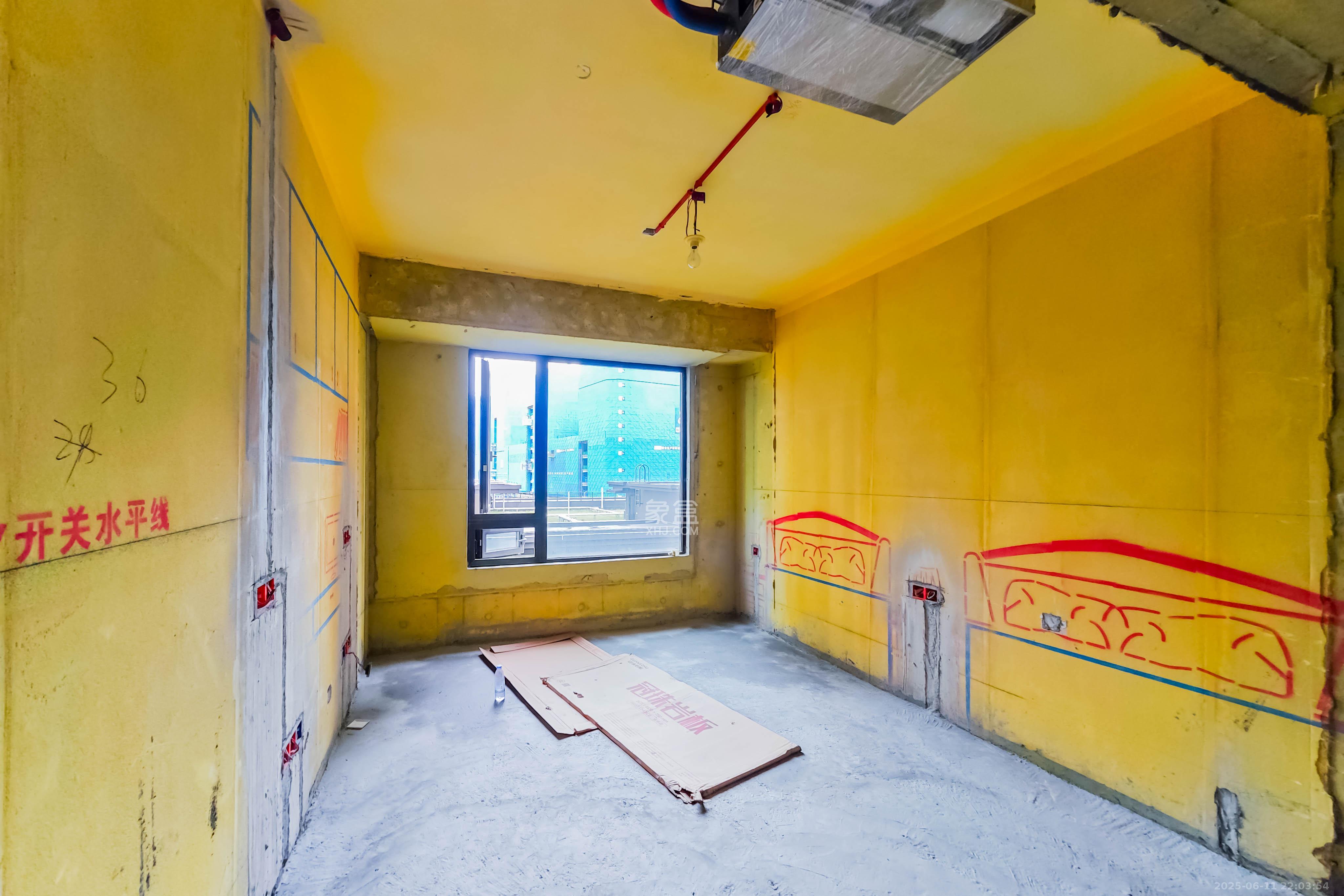 建发玖洲观澜  5室2厅2卫    280.0万其他