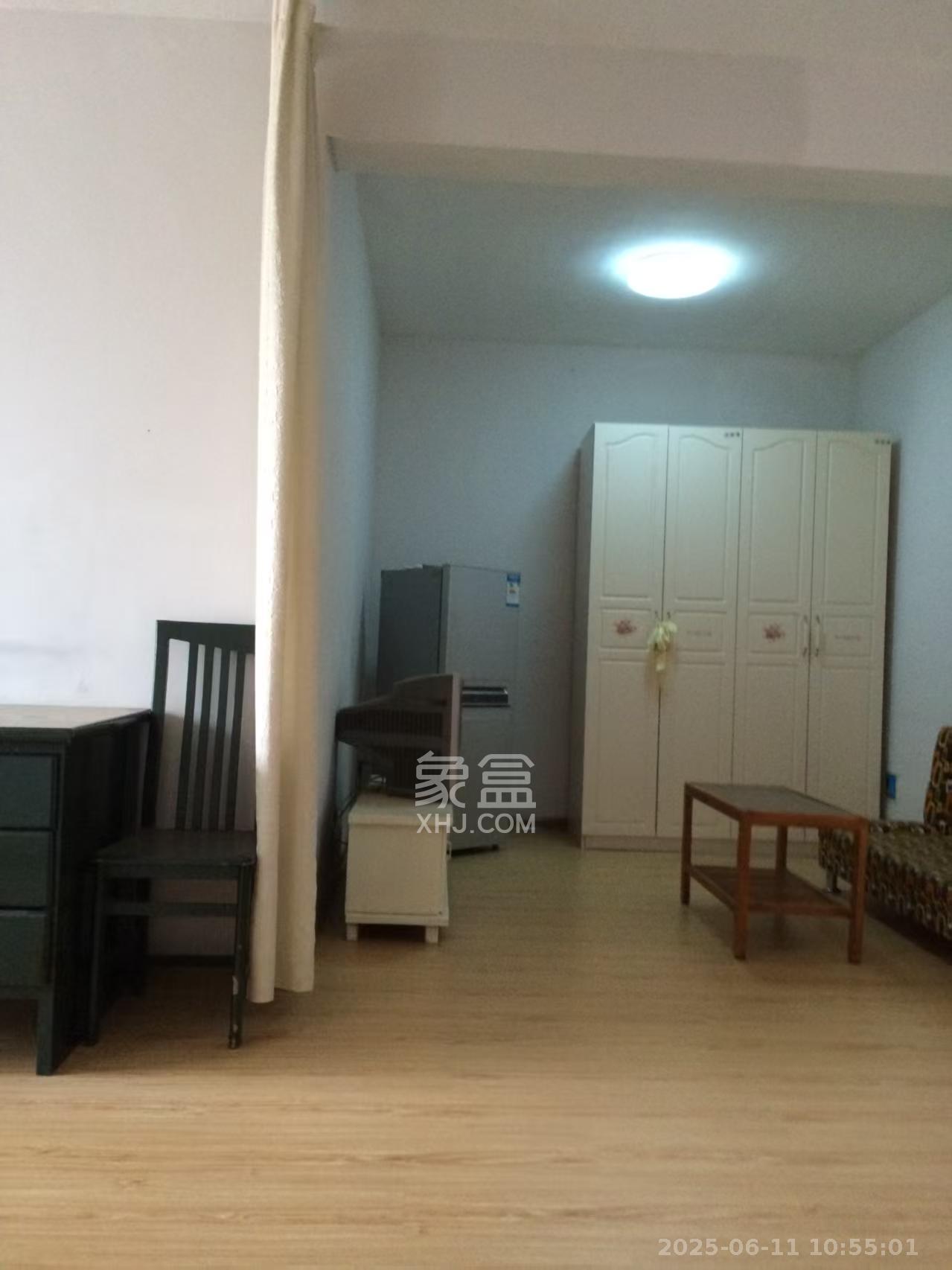 景泰雅苑(景江融城) 1室1厅1卫 1600.0元/月 景泰雅苑(景江融城) 1室1厅1卫 1600.0元/月室内图