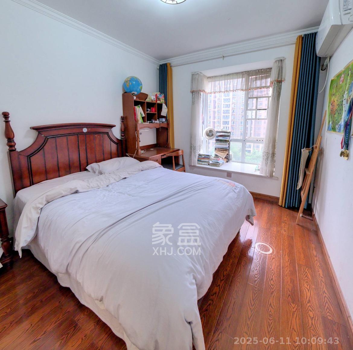 丽发新城 3室2厅2卫 2680.0元/月 丽发新城 3室2厅2卫 2680.0元/月室内图