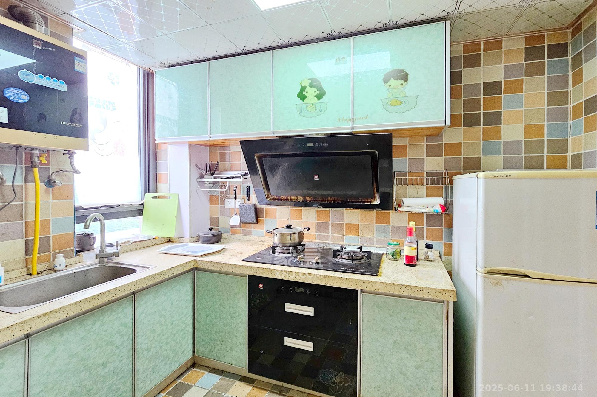 绿城桂花城  1室1厅1卫    65.0万 绿城桂花城  1室1厅1卫    65.0万厨房