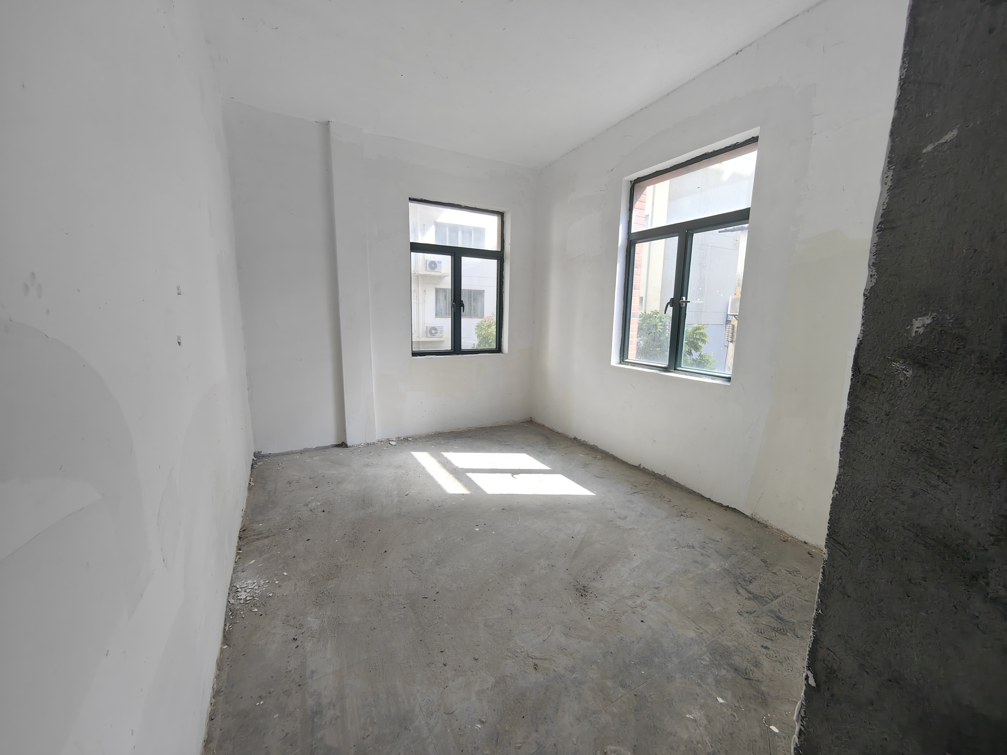 梨园别墅(海甸岛) 10室3厅4卫 528.0万 梨园别墅(海甸岛) 10室3厅4卫 528.0万客厅