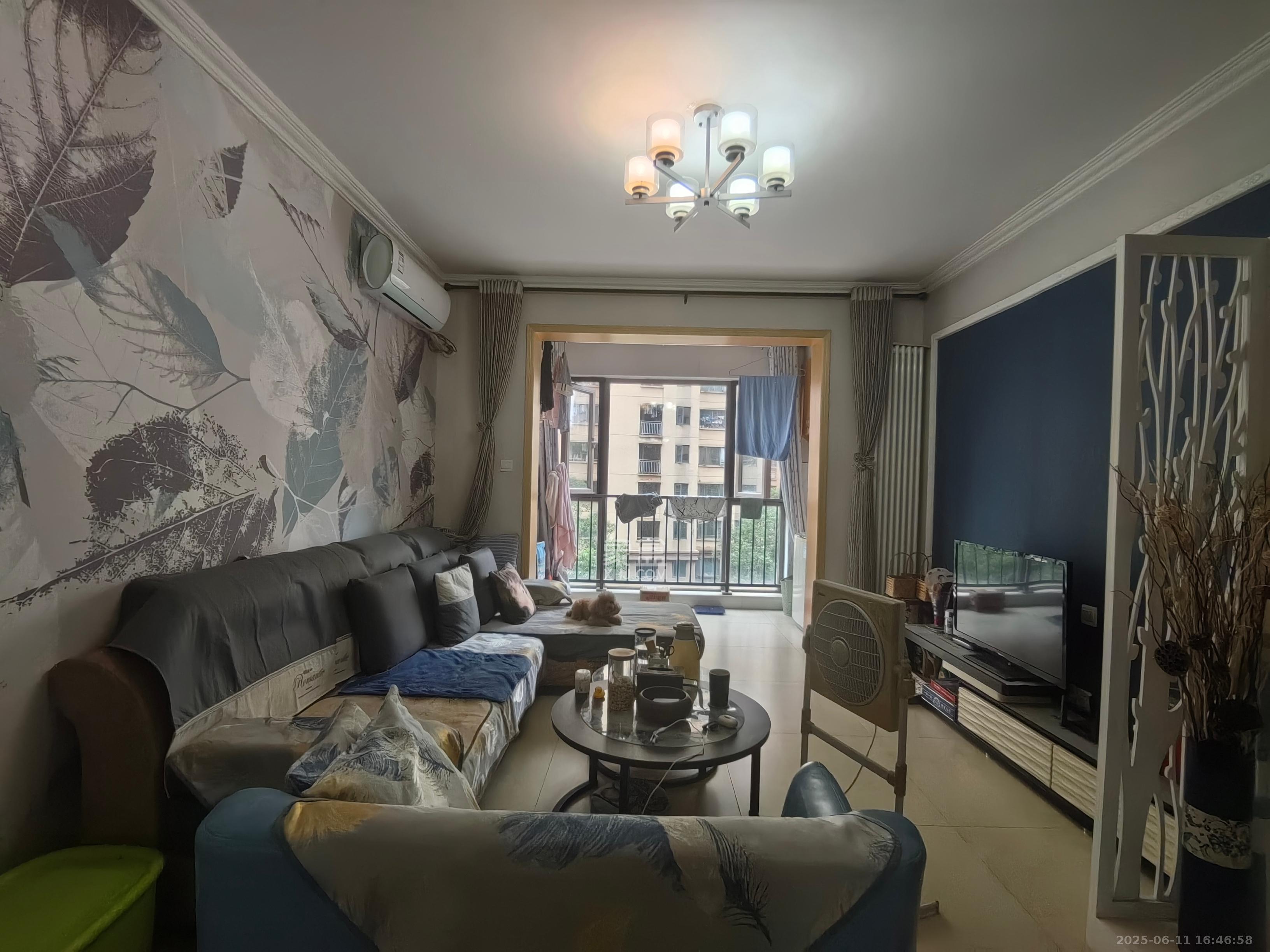 怡海星城 1室2厅1卫 1650.0元/月 怡海星城 1室2厅1卫 1650.0元/月室内图