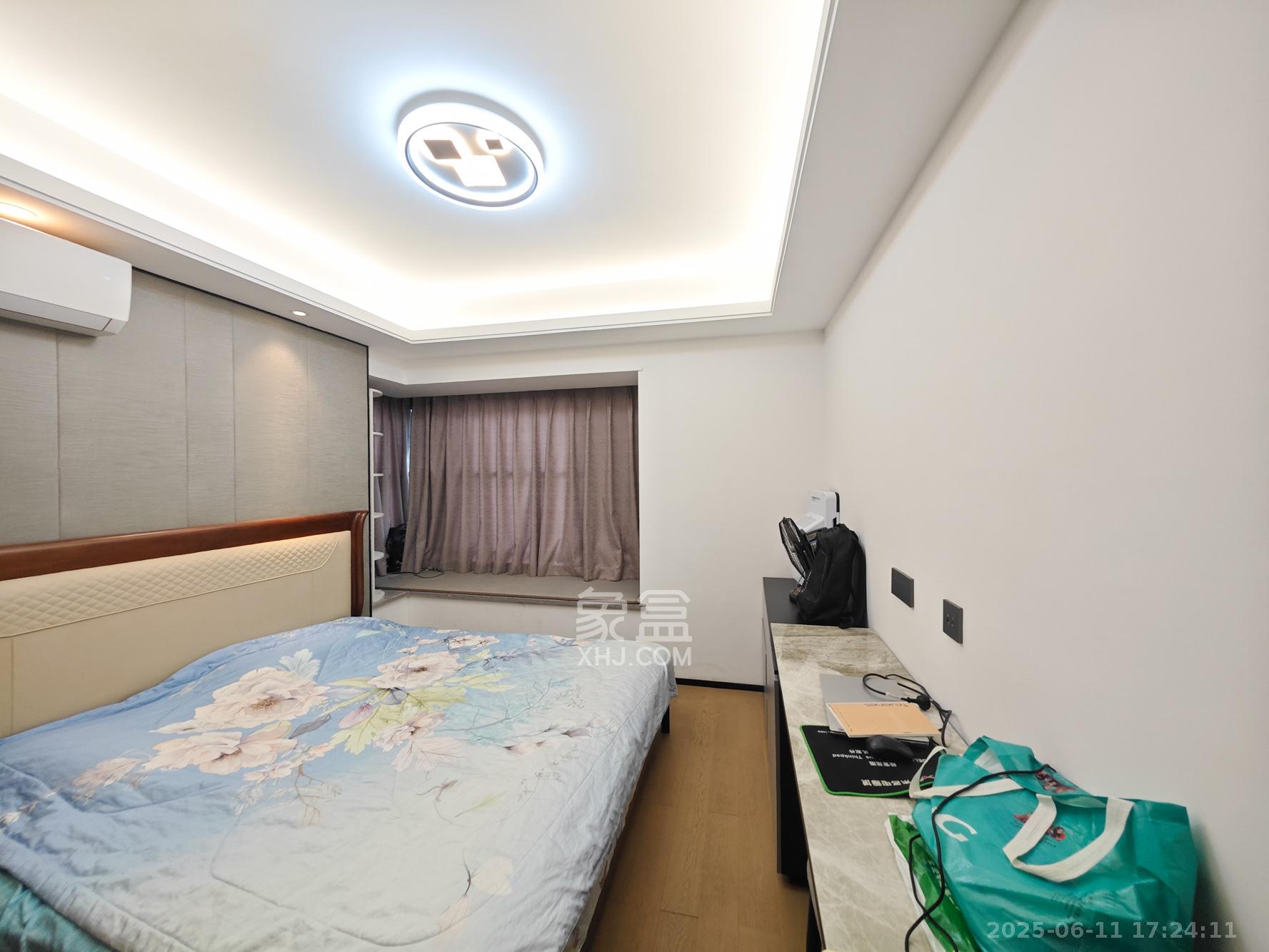 万科魅力之城 3室2厅2卫 115.0万 万科魅力之城 3室2厅2卫 115.0万卧室