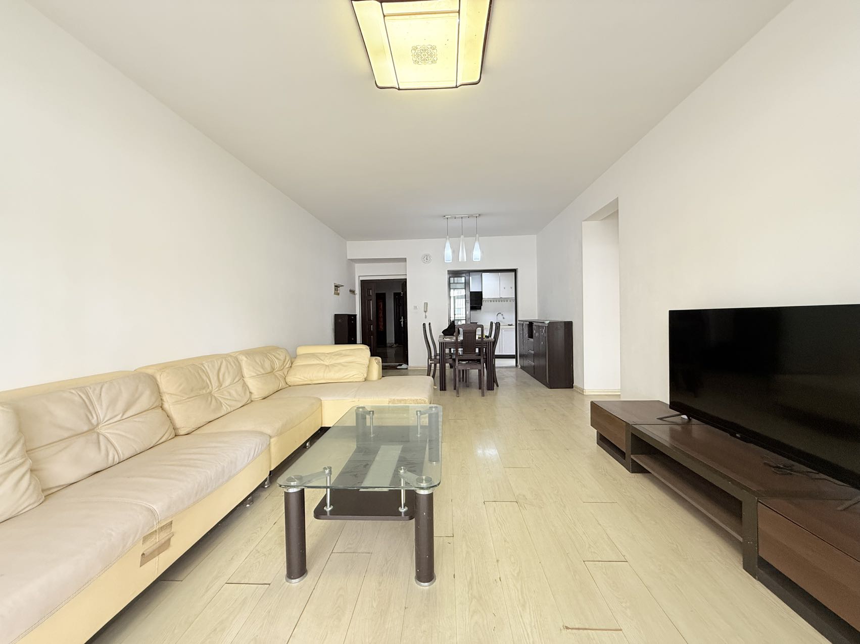 绿谷康都 3室2厅2卫 155.0万 绿谷康都 3室2厅2卫 155.0万室内图