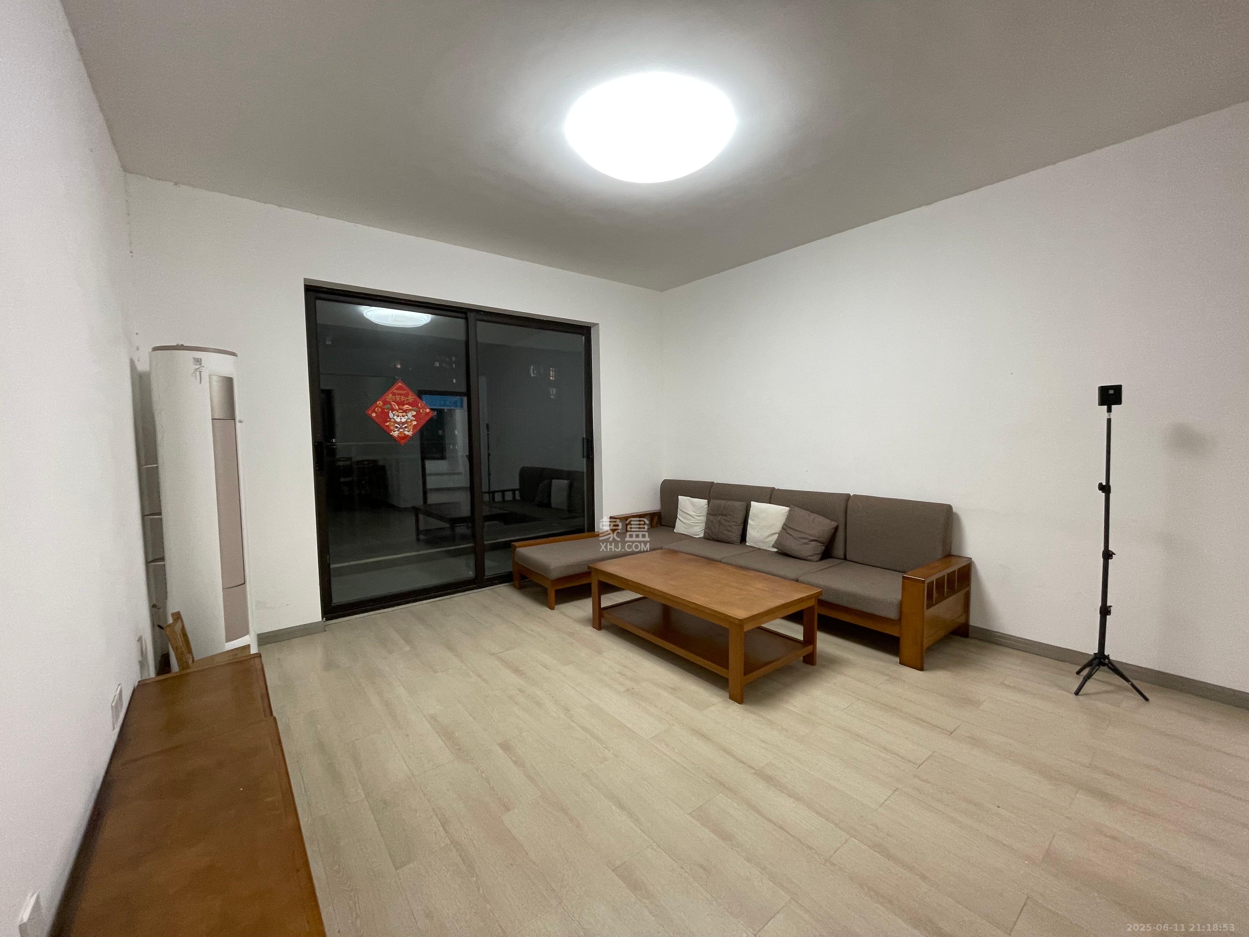 中国铁建梅溪青秀三期 4室2厅2卫 3200.0元/月 中国铁建梅溪青秀三期 4室2厅2卫 3200.0元/月室内图