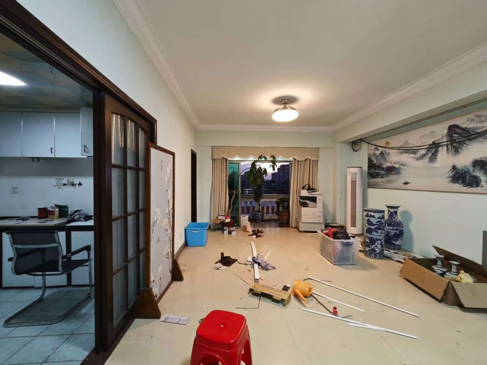 欣怡 4室2厅2卫 5500.0元/月 欣怡 4室2厅2卫 5500.0元/月室内图