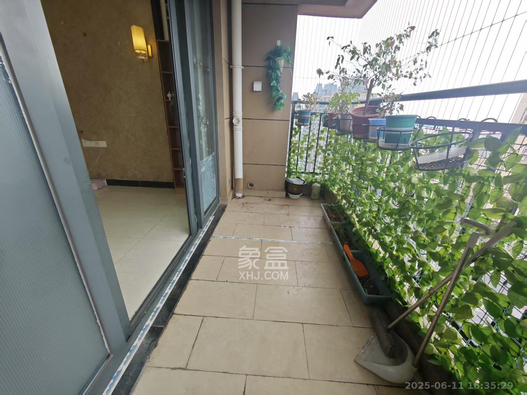 恒大御景天下城一期 3室2厅1卫 1800.0元/月 恒大御景天下城一期 3室2厅1卫 1800.0元/月室内图