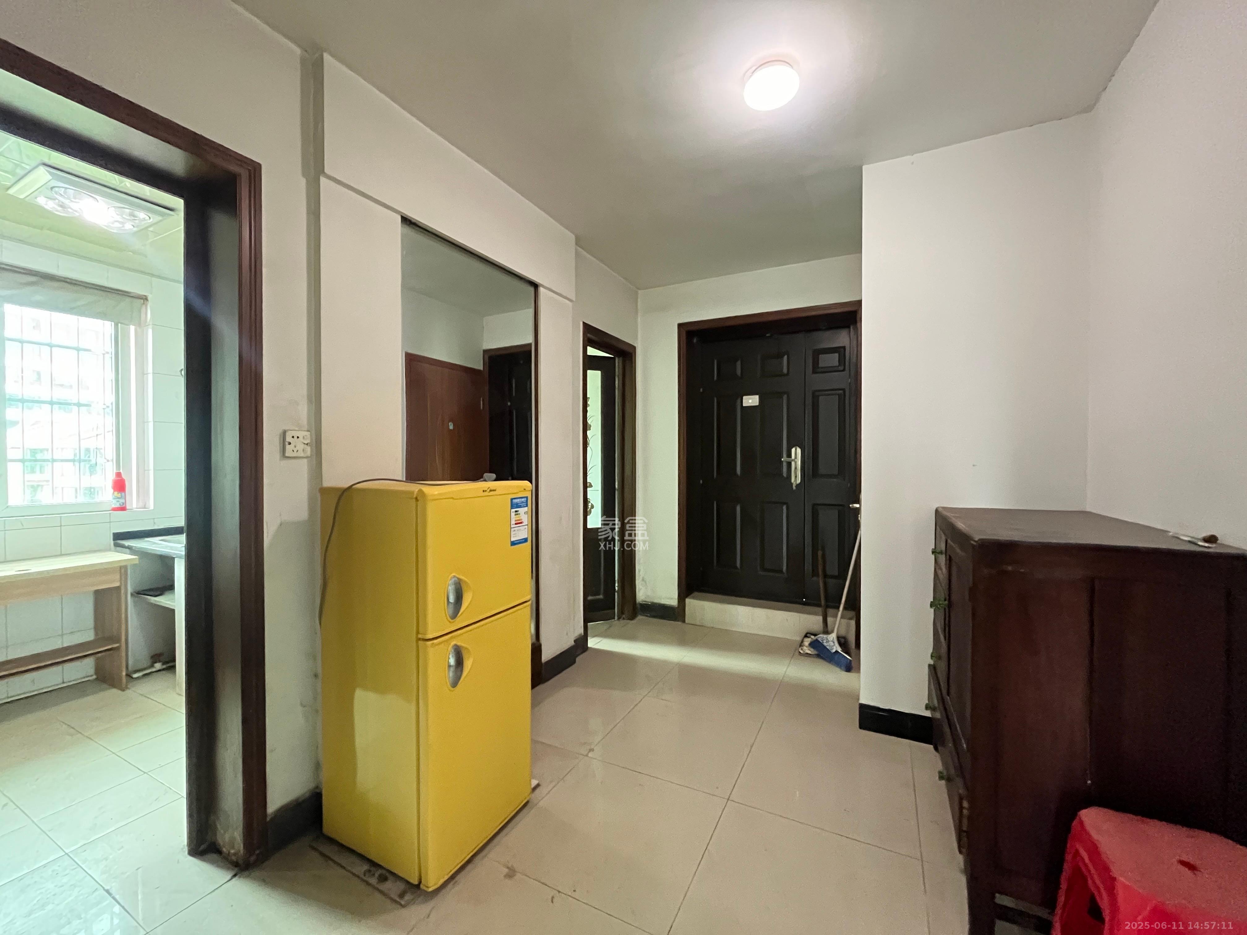 恩瑞麓山名园(龙王港小区) 1室1厅1卫 1000.0元/月 恩瑞麓山名园(龙王港小区) 1室1厅1卫 1000.0元/月室内图