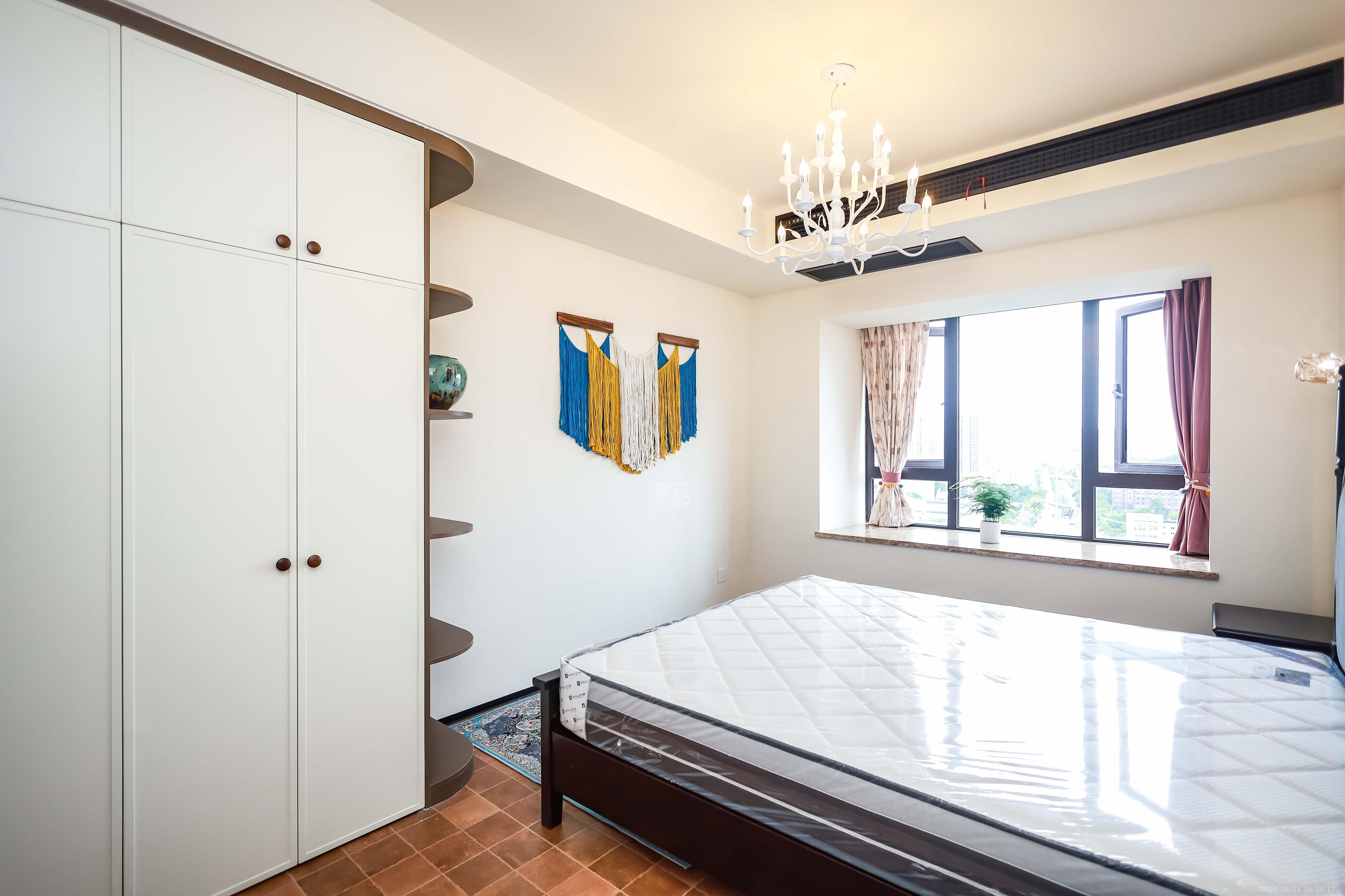 金辉优步花园 3室2厅2卫 128.0万 金辉优步花园 3室2厅2卫 128.0万卧室