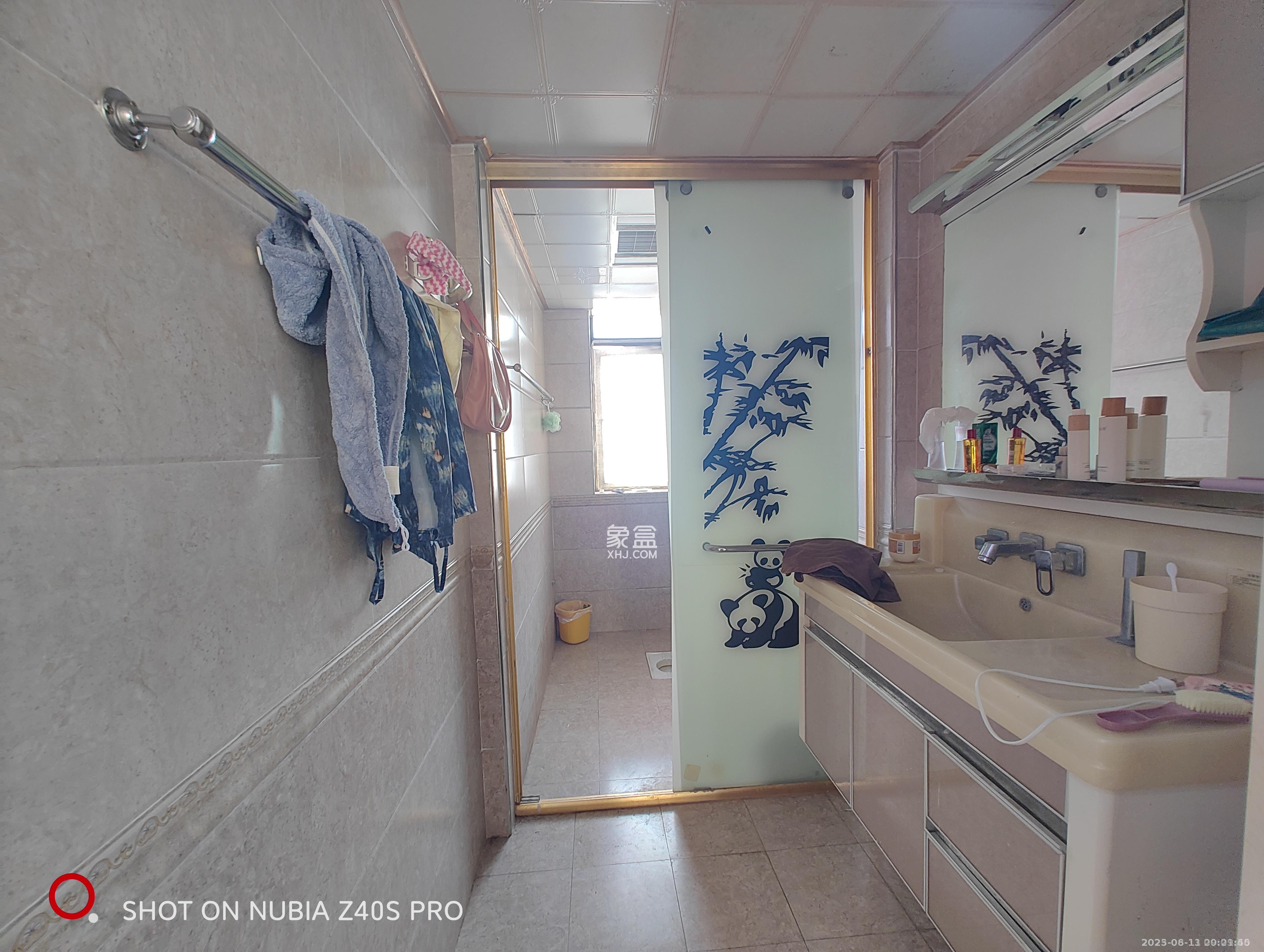 湘水熙园 4室2厅2卫 2600.0元/月 湘水熙园 4室2厅2卫 2600.0元/月室内图