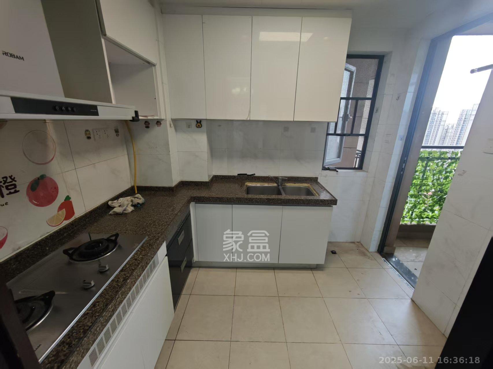 恒大御景天下城一期 3室2厅1卫 1800.0元/月 恒大御景天下城一期 3室2厅1卫 1800.0元/月室内图