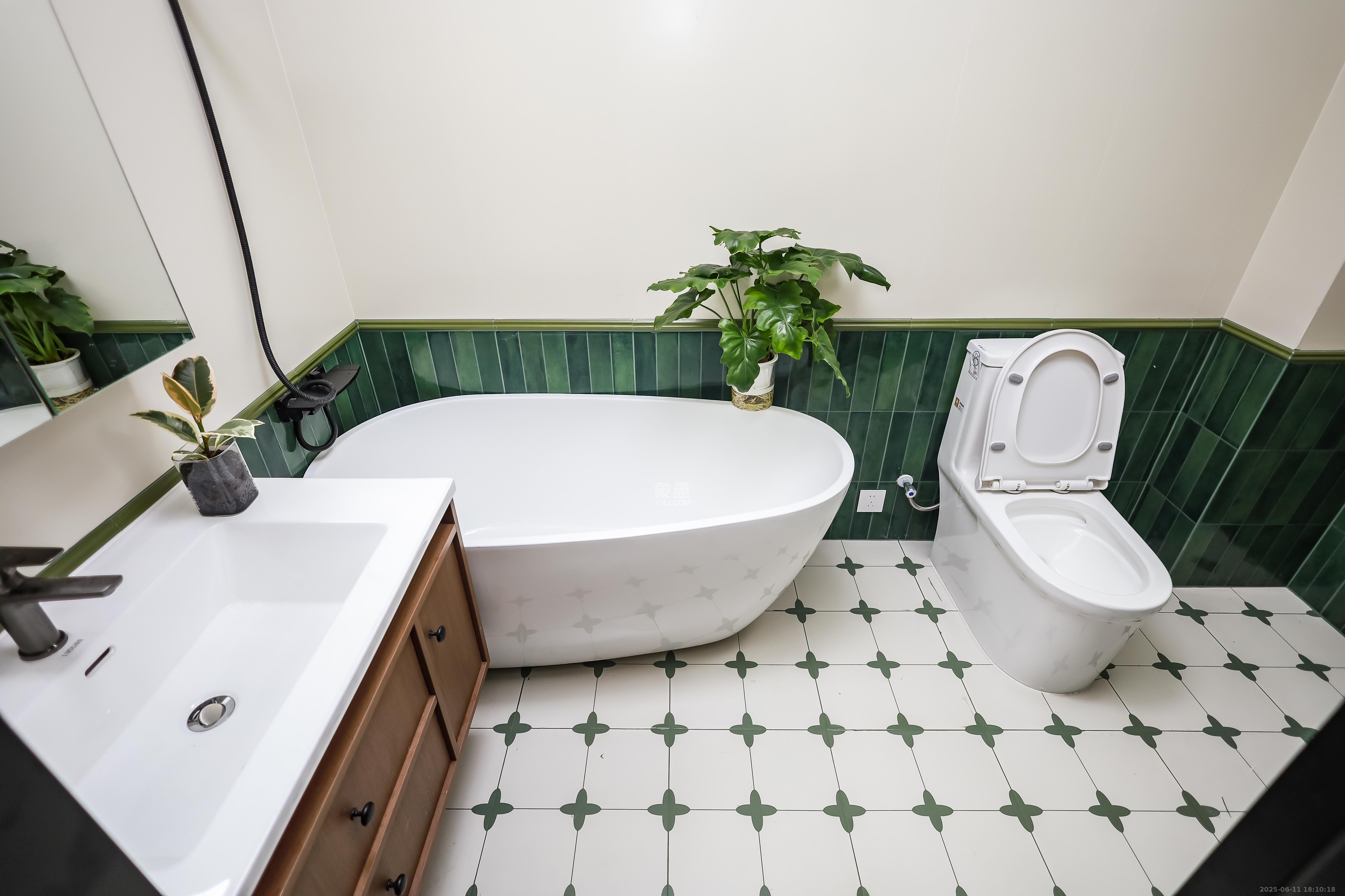 金辉优步花园 3室2厅2卫 128.0万 金辉优步花园 3室2厅2卫 128.0万卫生间