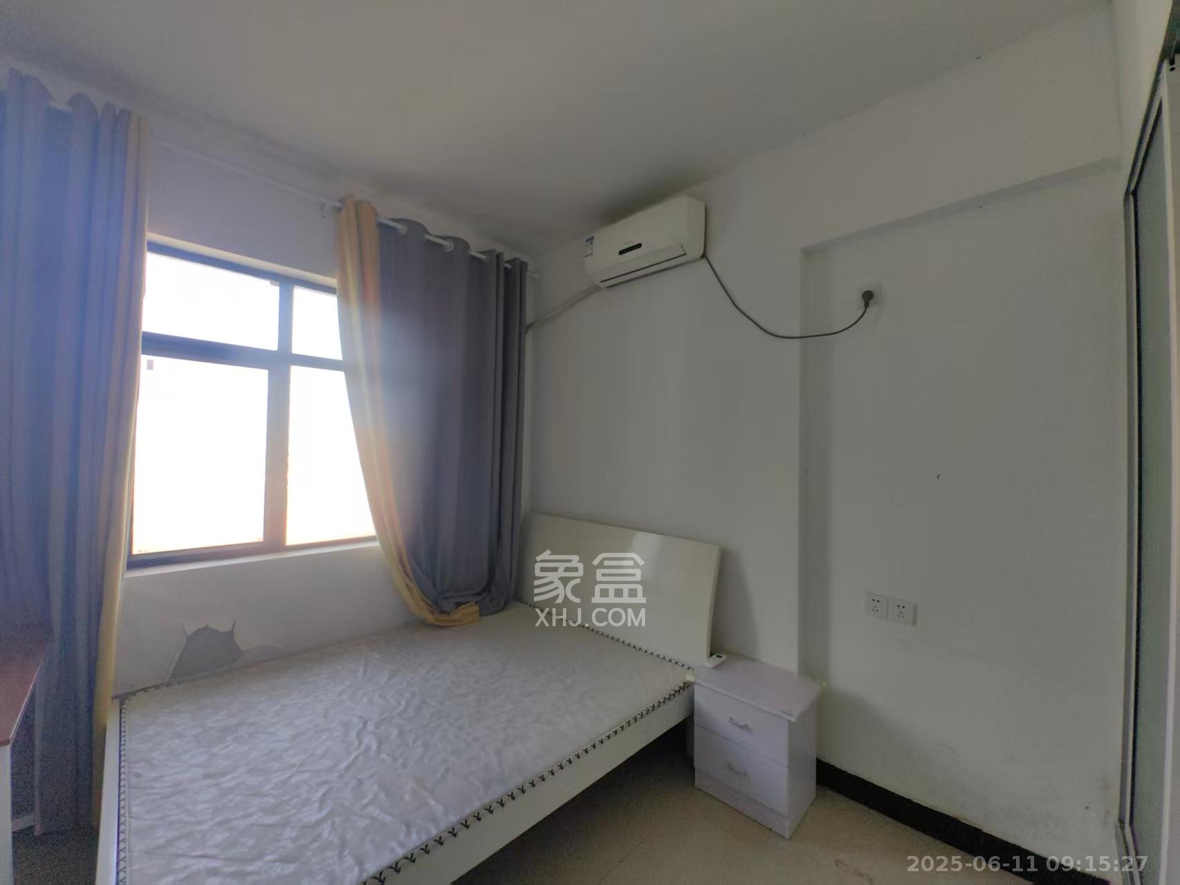 湘府名邸(同力家园)  5室2厅2卫    800.0元/月 湘府名邸(同力家园)  5室2厅2卫    800.0元/月