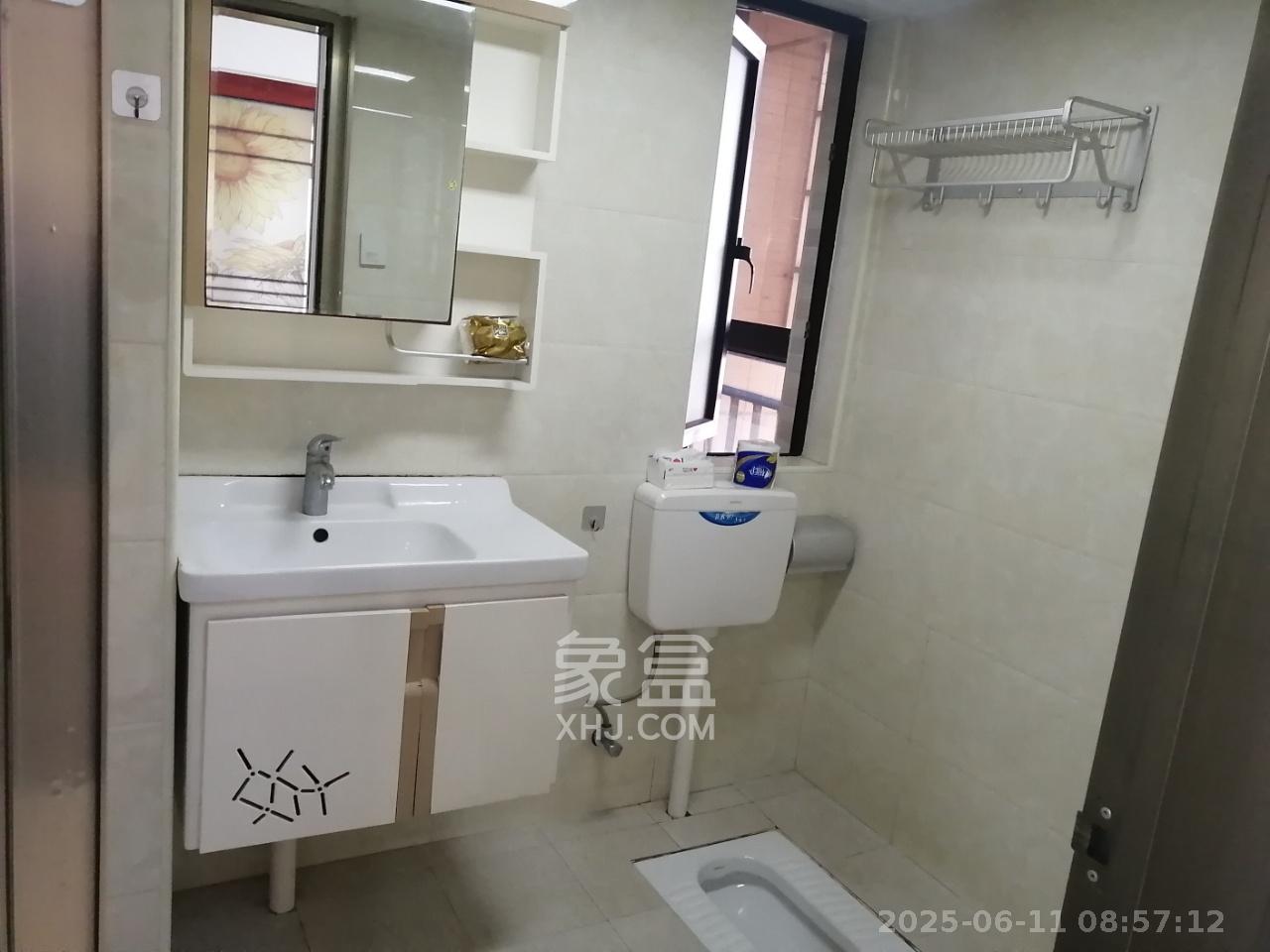 中悦领秀城 3室2厅1卫 1500.0元/月 中悦领秀城 3室2厅1卫 1500.0元/月室内图