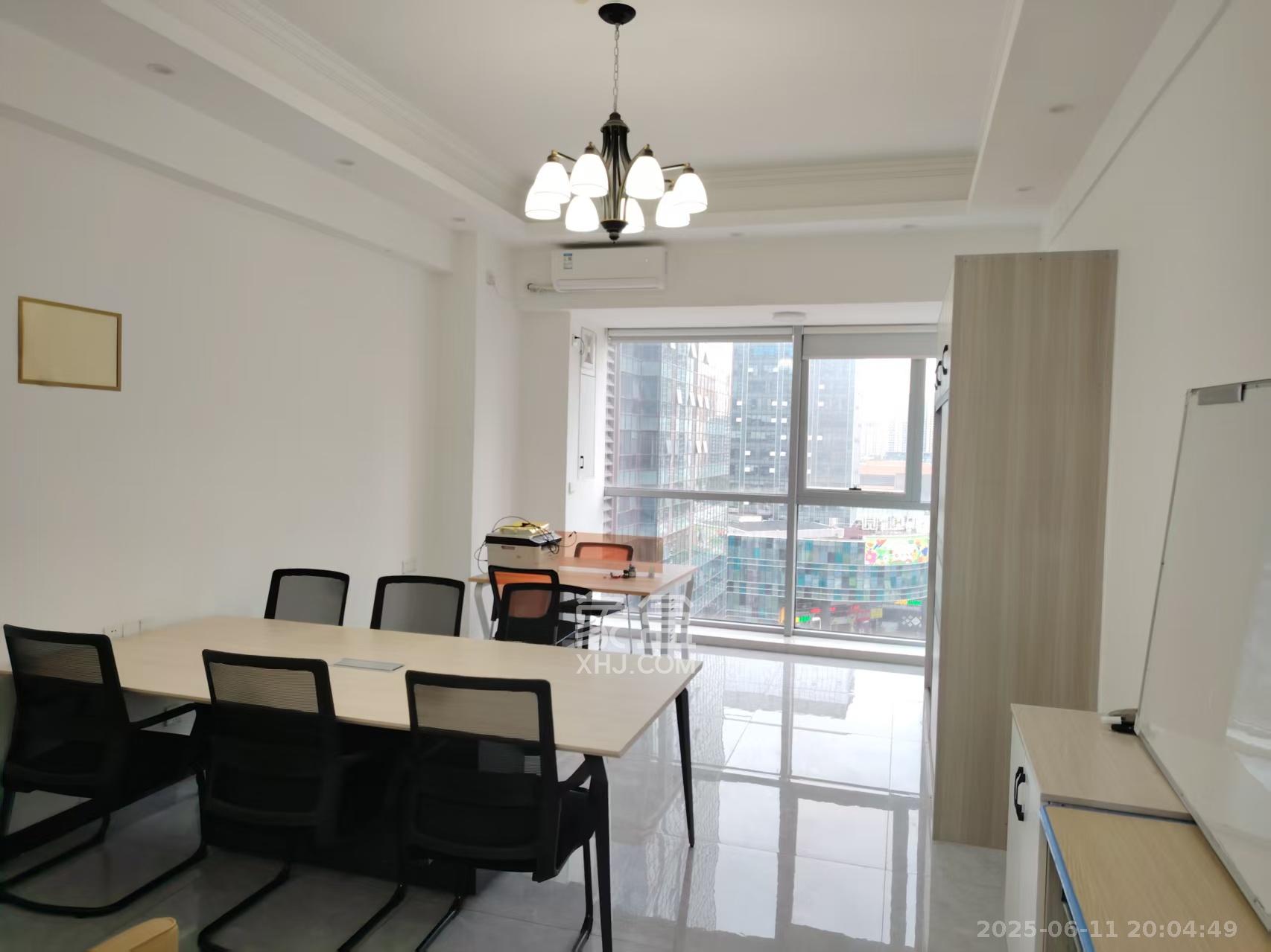 奥克斯滨仕花园(奥克斯洋湖广场/奥克斯中心) 1室1厅1卫 2000.0元/月 奥克斯滨仕花园(奥克斯洋湖广场/奥克斯中心) 1室1厅1卫 2000.0元/月室内图