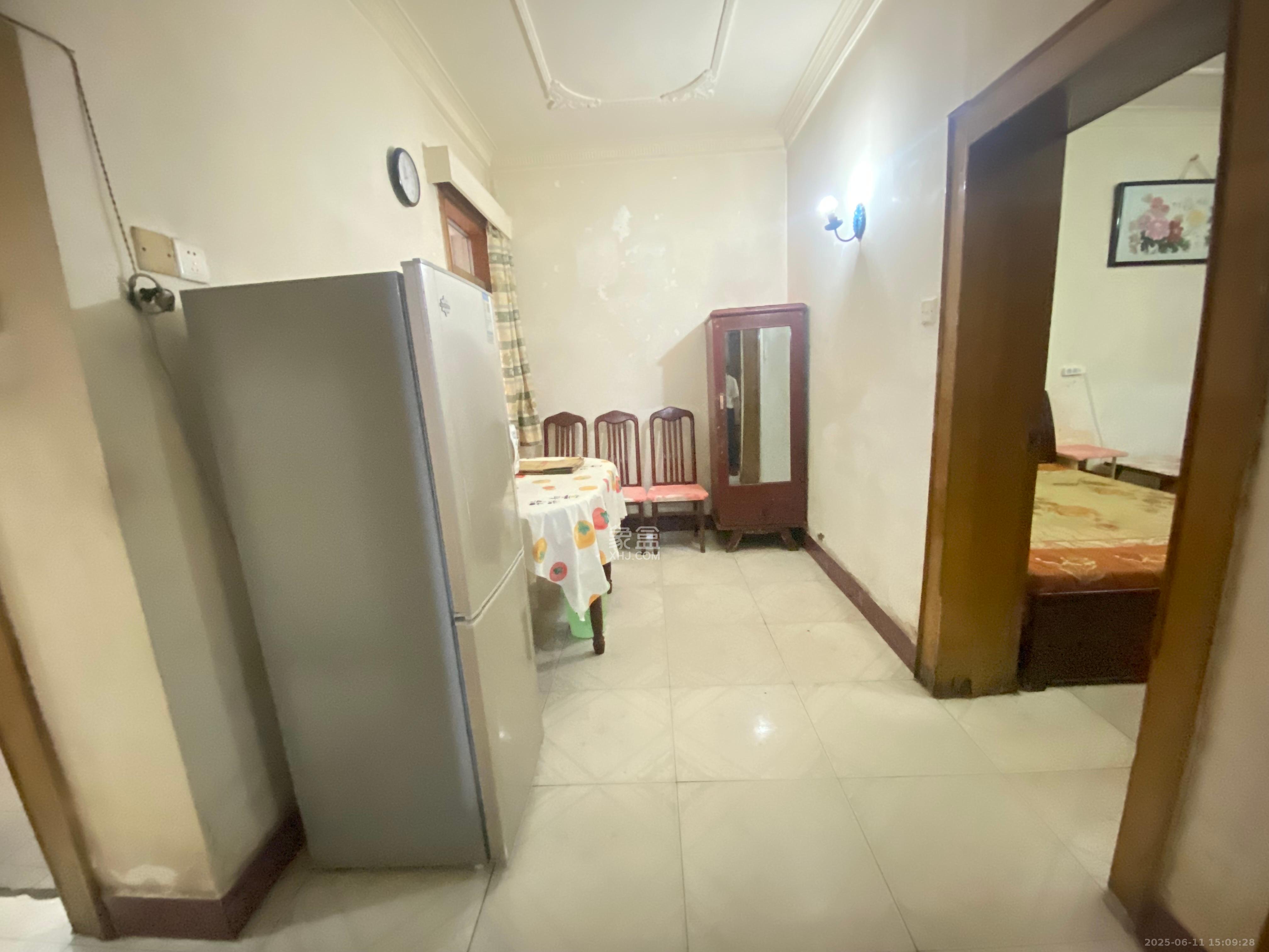 马家冲社区(马家冲小区) 2室1厅1卫 1600.0元/月 马家冲社区(马家冲小区) 2室1厅1卫 1600.0元/月室内图