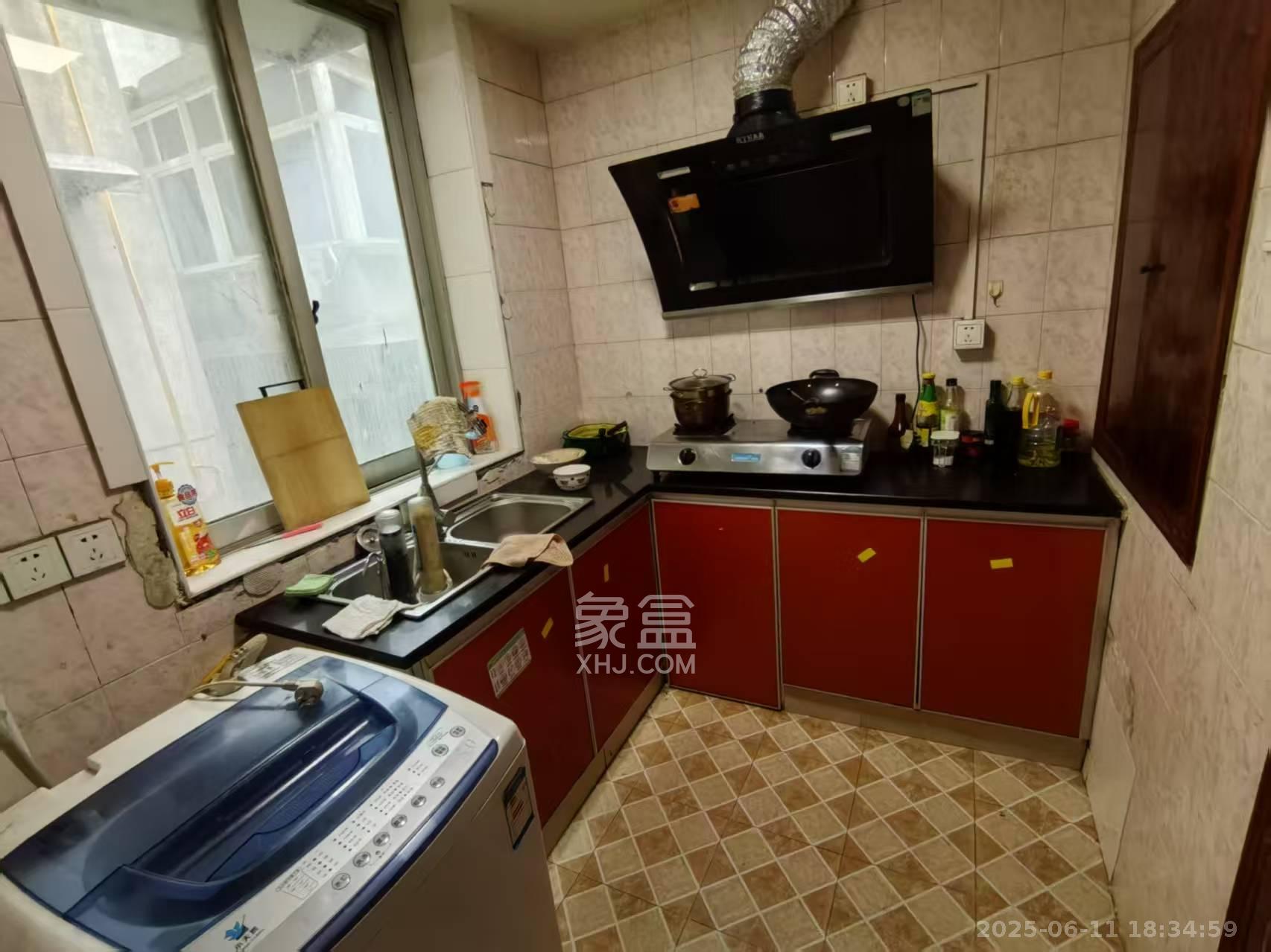 砂子塘社区  2室1厅1卫   1500.00元/月室内图