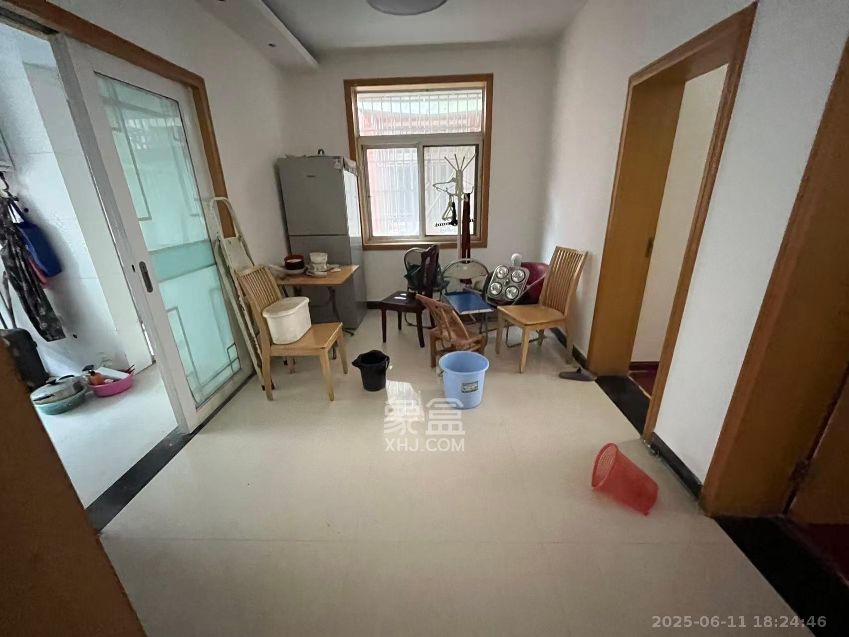 湖南省社会科学院  3室2厅2卫   2300.00元/月室内图
