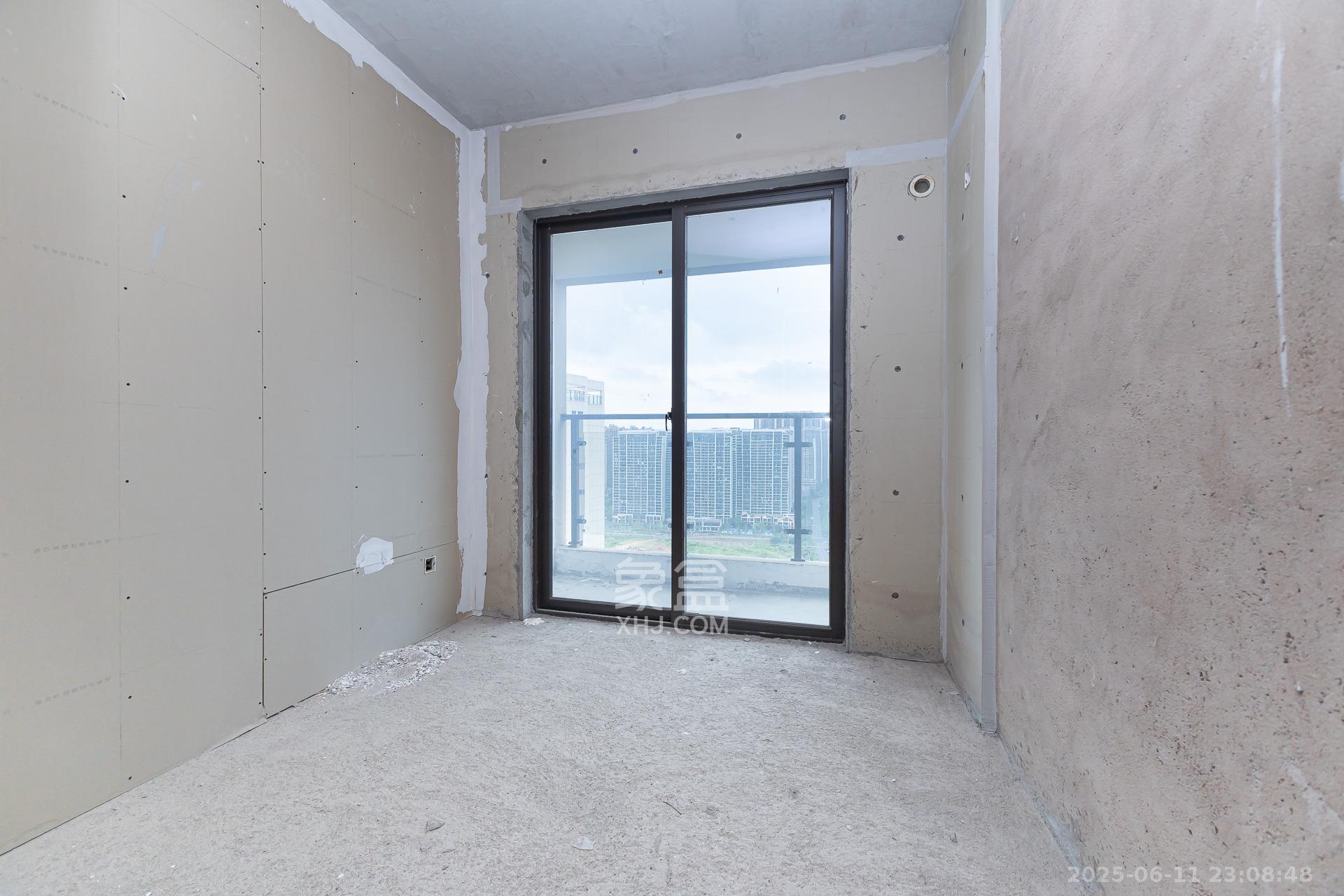 润和湘江天地C区 1室0厅0卫 136.6万 润和湘江天地C区 1室0厅0卫 136.6万卧室