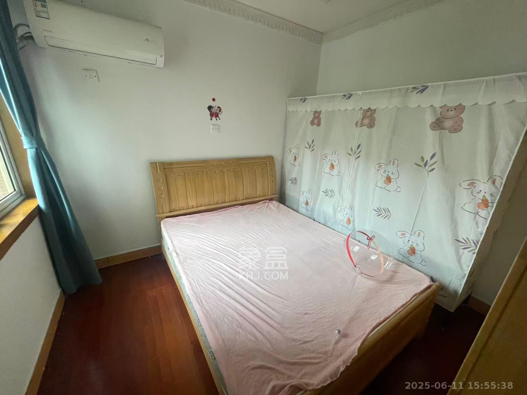 德政园  3室2厅1卫   1800.00元/月室内图
