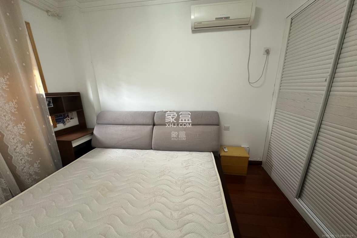 鹏基诺亚山林 3室2厅2卫 2200.0元/月 鹏基诺亚山林 3室2厅2卫 2200.0元/月室内图