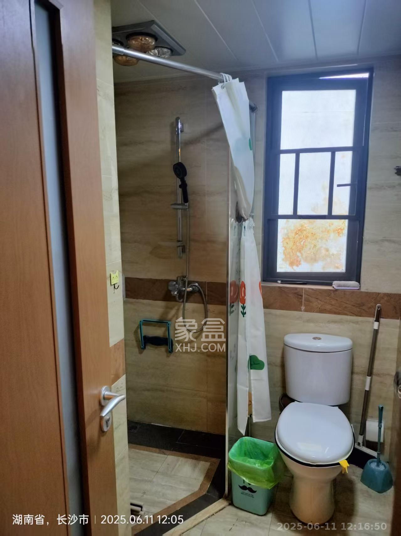 万科白鹭郡  3室2厅1卫   2700.00元/月室内图